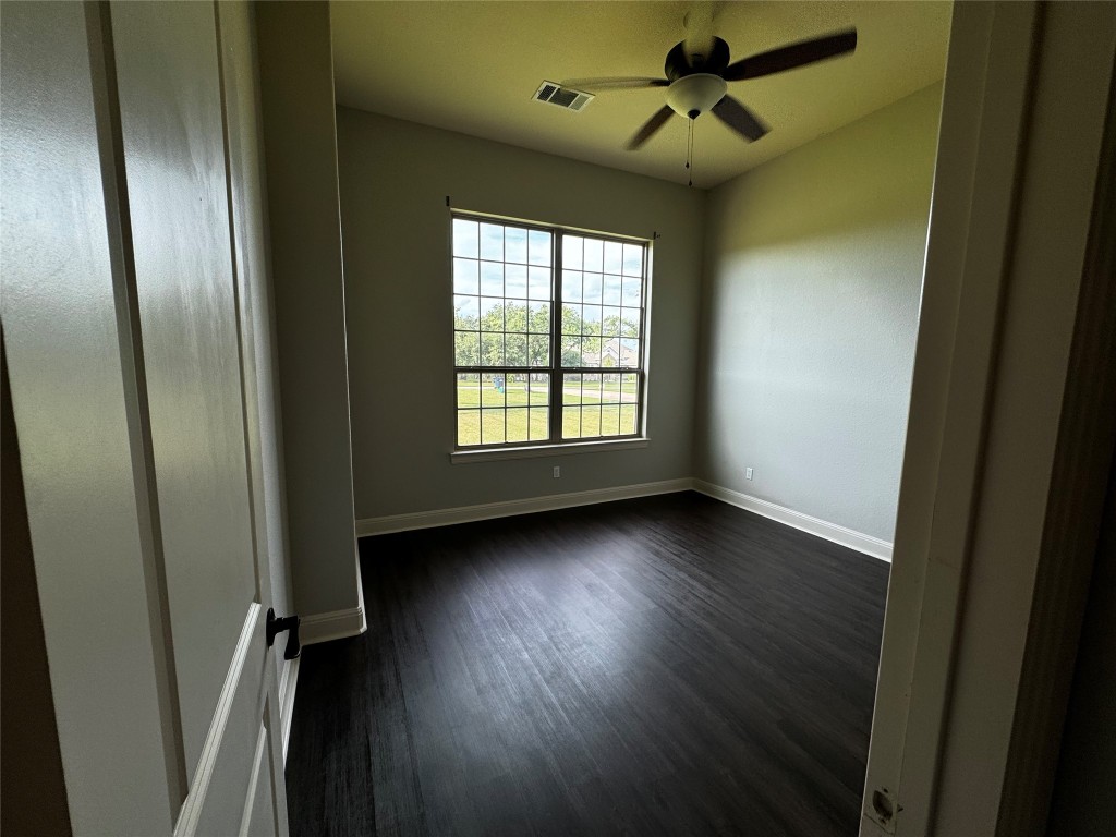 129 Umbrella Sky , Liberty Hill, TX, 78642 | 8772249 | Realty Texas LLC