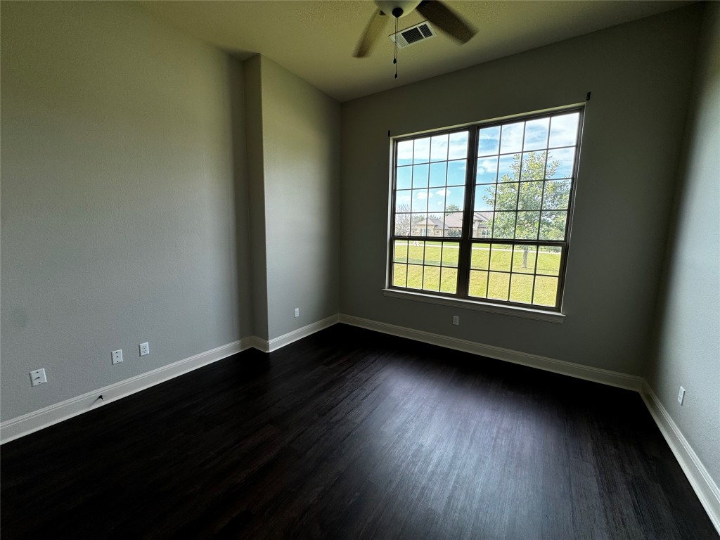 129 Umbrella Sky , Liberty Hill, TX, 78642 | 8772249 | Realty Texas LLC