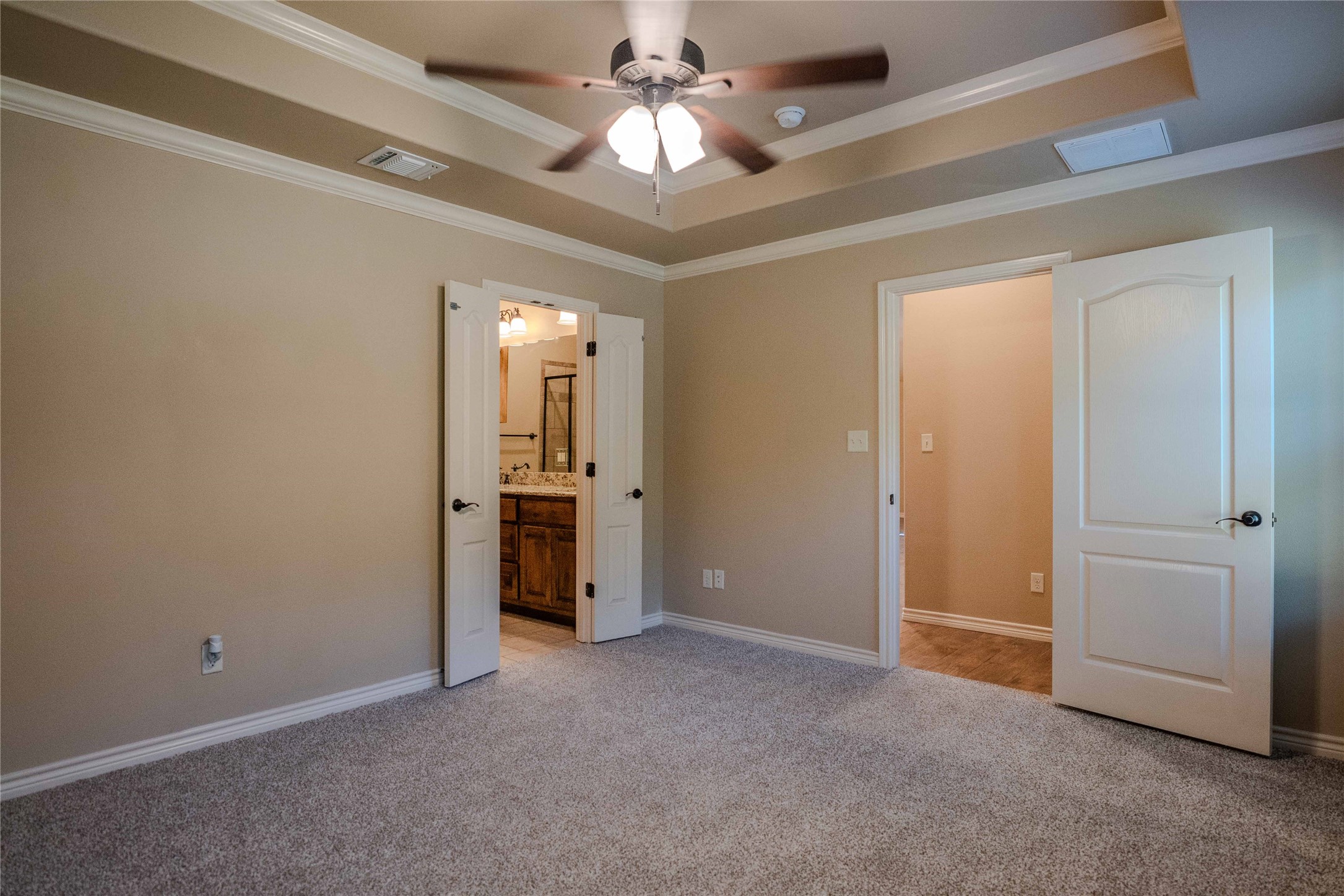2612 Creek Drive , Granbury, TX, 76048 | 20857322 | Realty Texas LLC