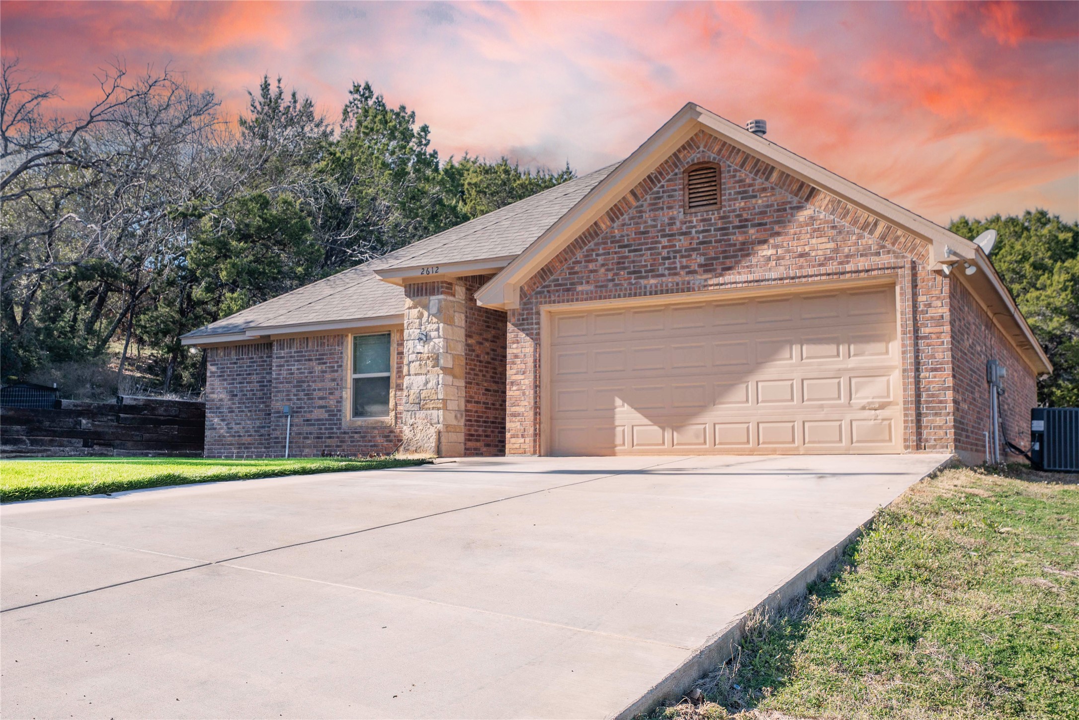 2612 Creek Drive , Granbury, TX, 76048 | 20857322 | Realty Texas LLC