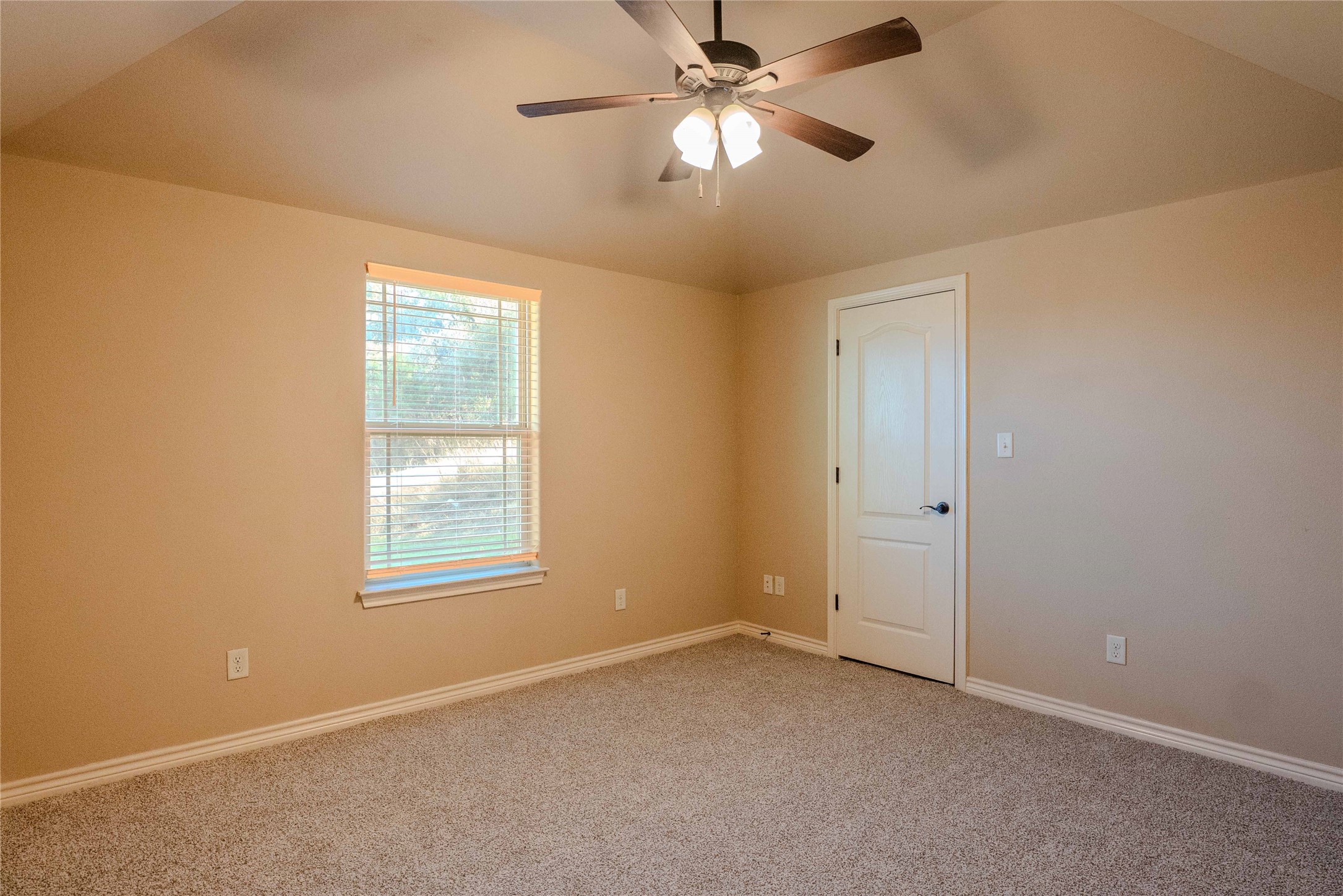 2612 Creek Drive , Granbury, TX, 76048 | 20857322 | Realty Texas LLC