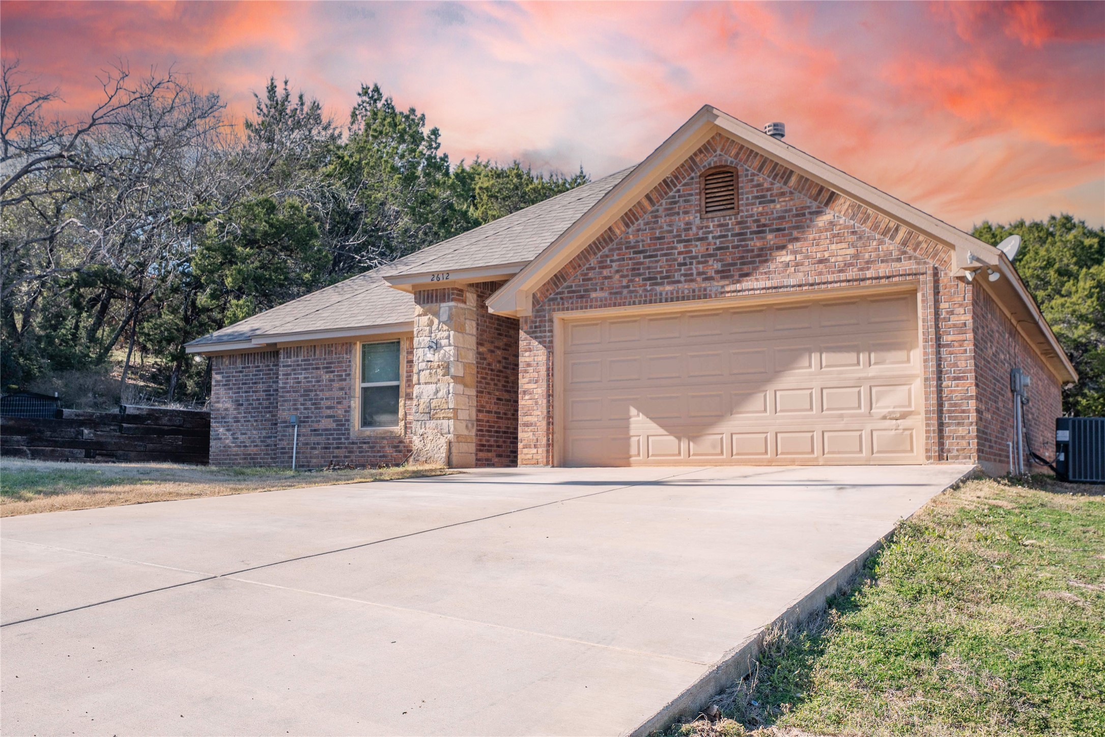 2612 Creek Drive , Granbury, TX, 76048 | 20857322 | Realty Texas LLC