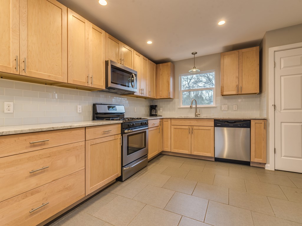 4412 Gillis Street B , Austin, TX, 78745 | 8684458 | Realty Texas LLC