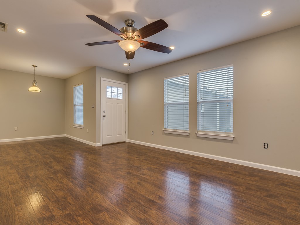4412 Gillis Street B , Austin, TX, 78745 | 8684458 | Realty Texas LLC