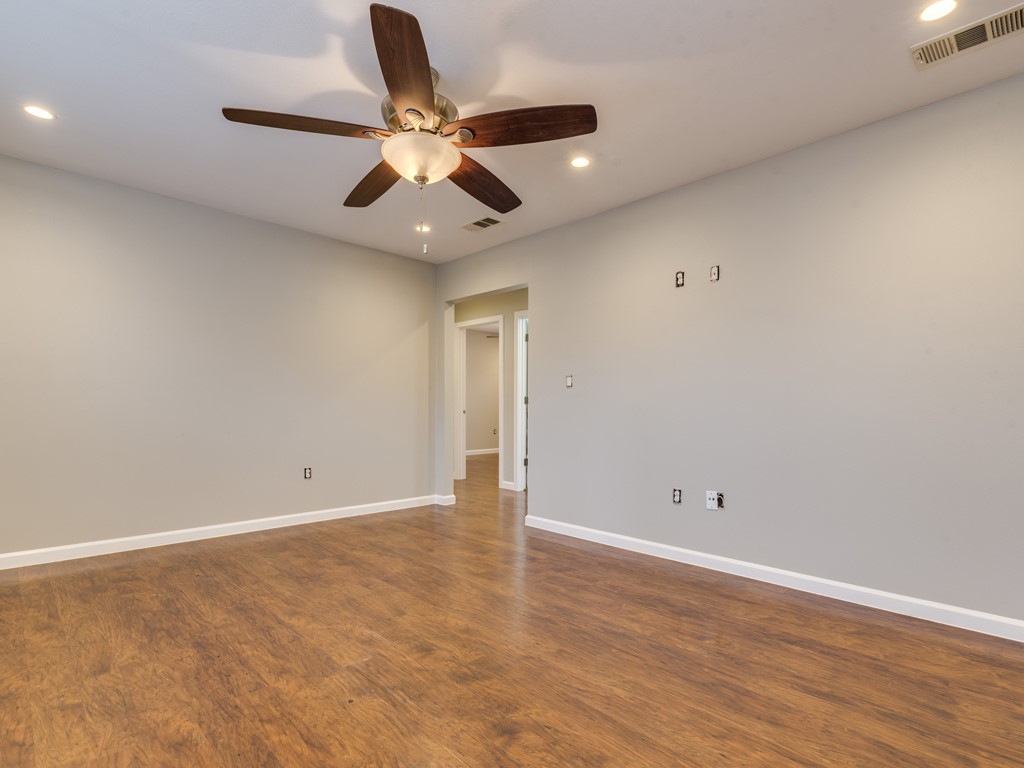 4412 Gillis Street B , Austin, TX, 78745 | 8684458 | Realty Texas LLC
