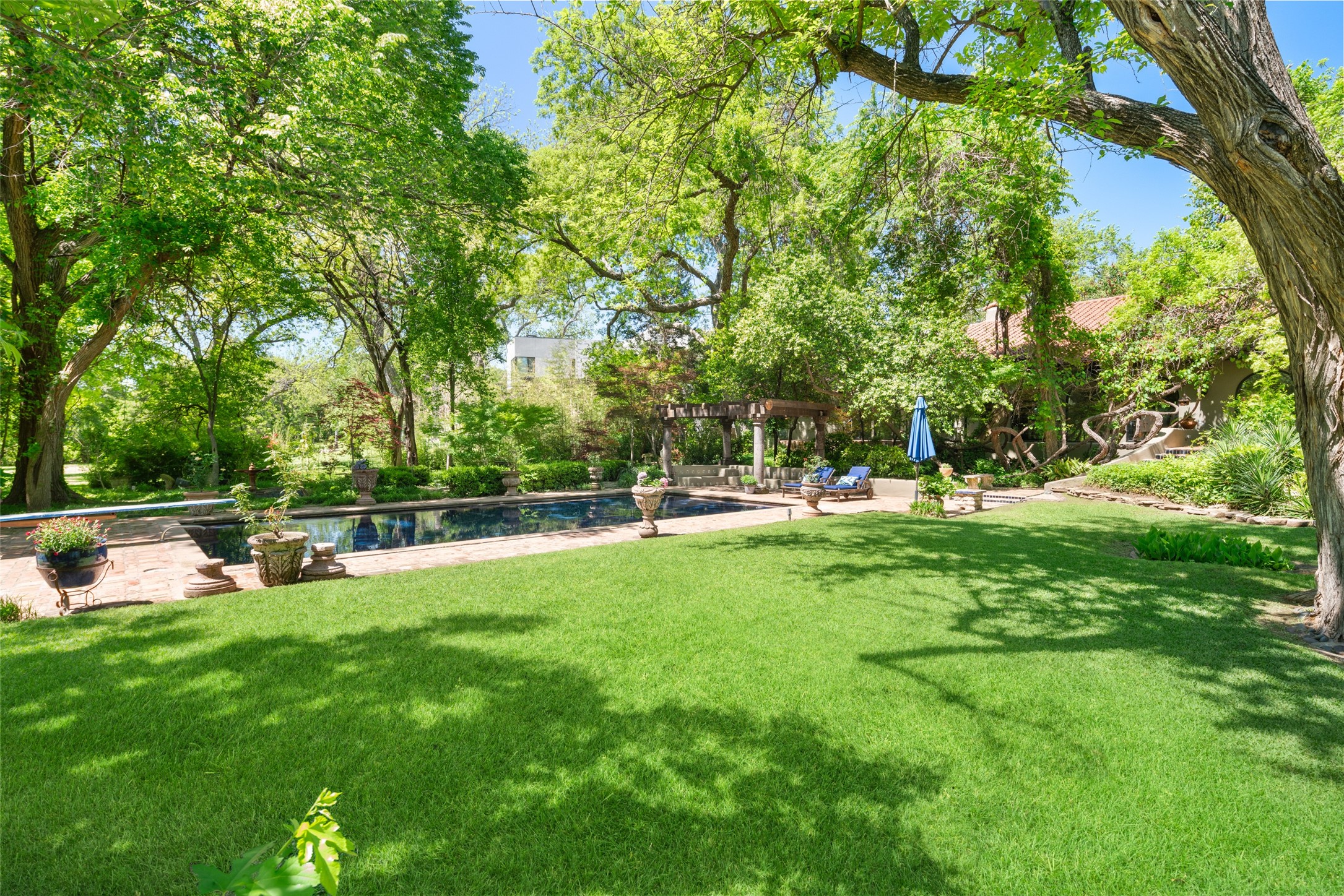 9308 Guernsey Lane , Dallas, TX, 75220 | 20857421 | Realty Texas LLC