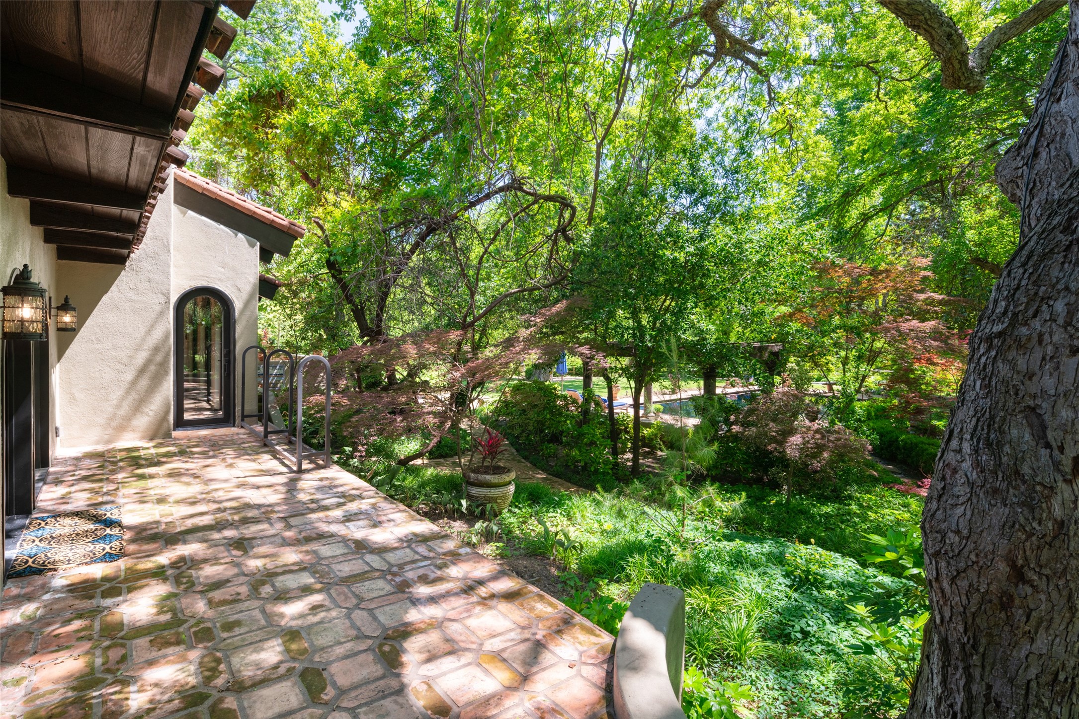 9308 Guernsey Lane , Dallas, TX, 75220 | 20857421 | Realty Texas LLC