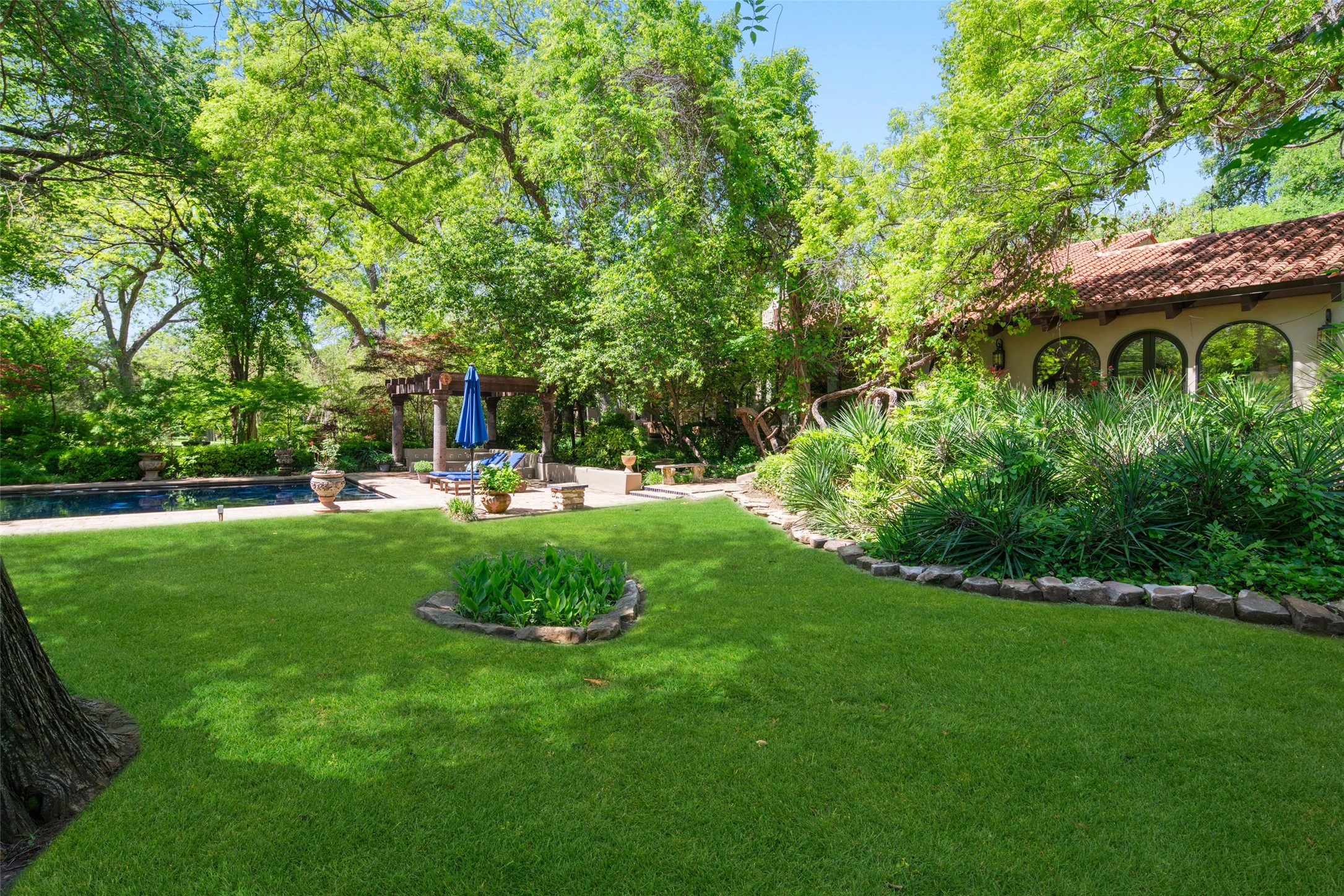 9308 Guernsey Lane , Dallas, TX, 75220 | 20857421 | Realty Texas LLC