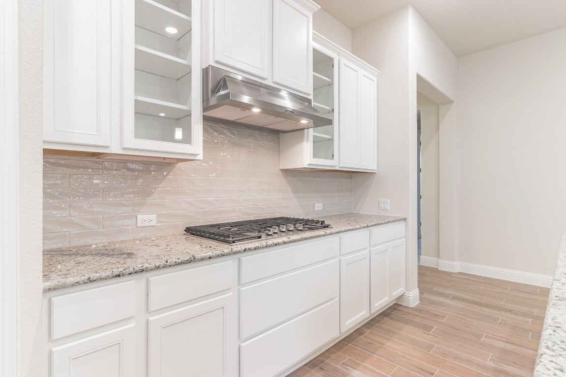 210 Gulfton Street , Lakeway, TX, 78738 | 1130482 | Realty Texas LLC