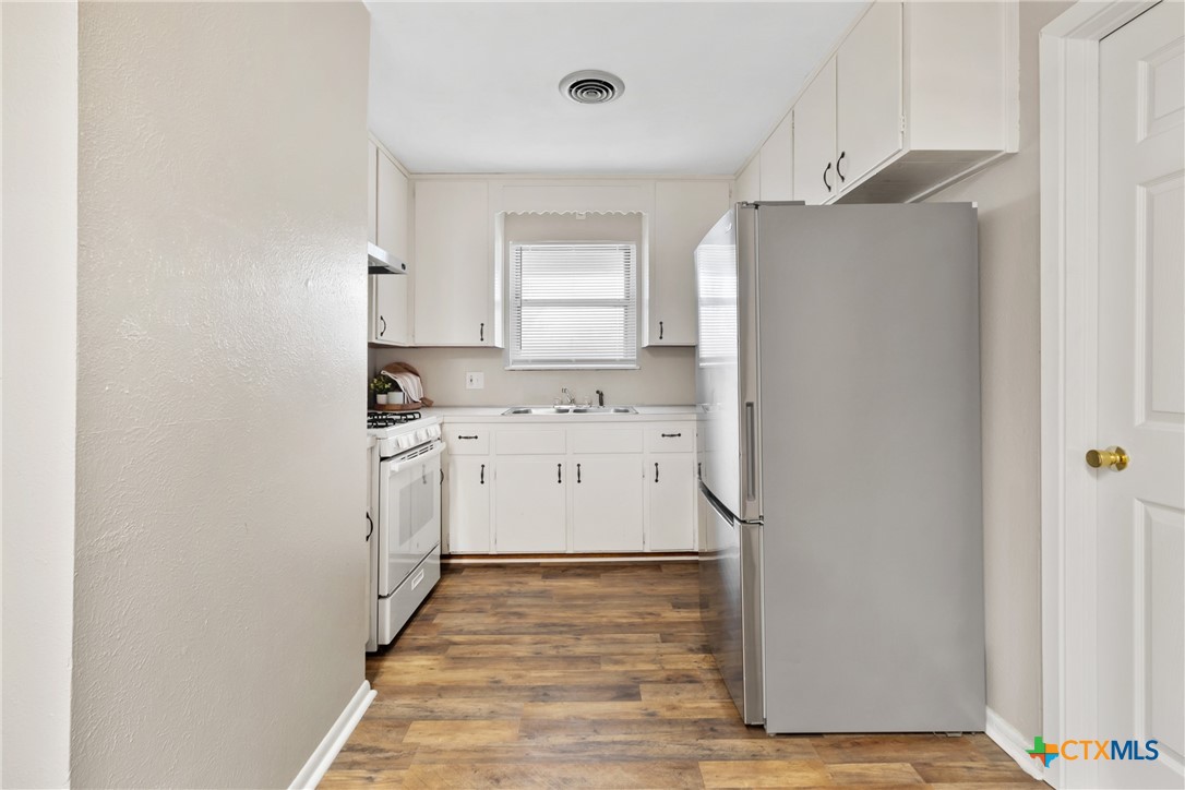 1006 San Antonio Street , Killeen, TX, 76541 | 571437 | Realty Texas LLC