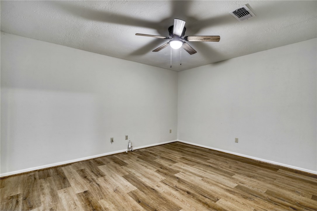 2716 Red Hill Drive , College Station, TX, 77845 | 25002490 | Realty Texas LLC