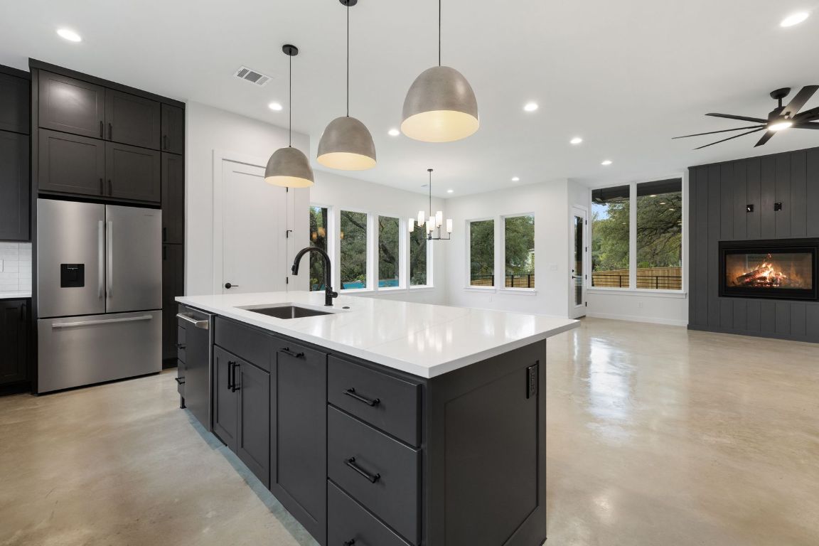 18405 Georgetown Drive , Jonestown, TX, 78645 | 5135000 | Realty Texas LLC