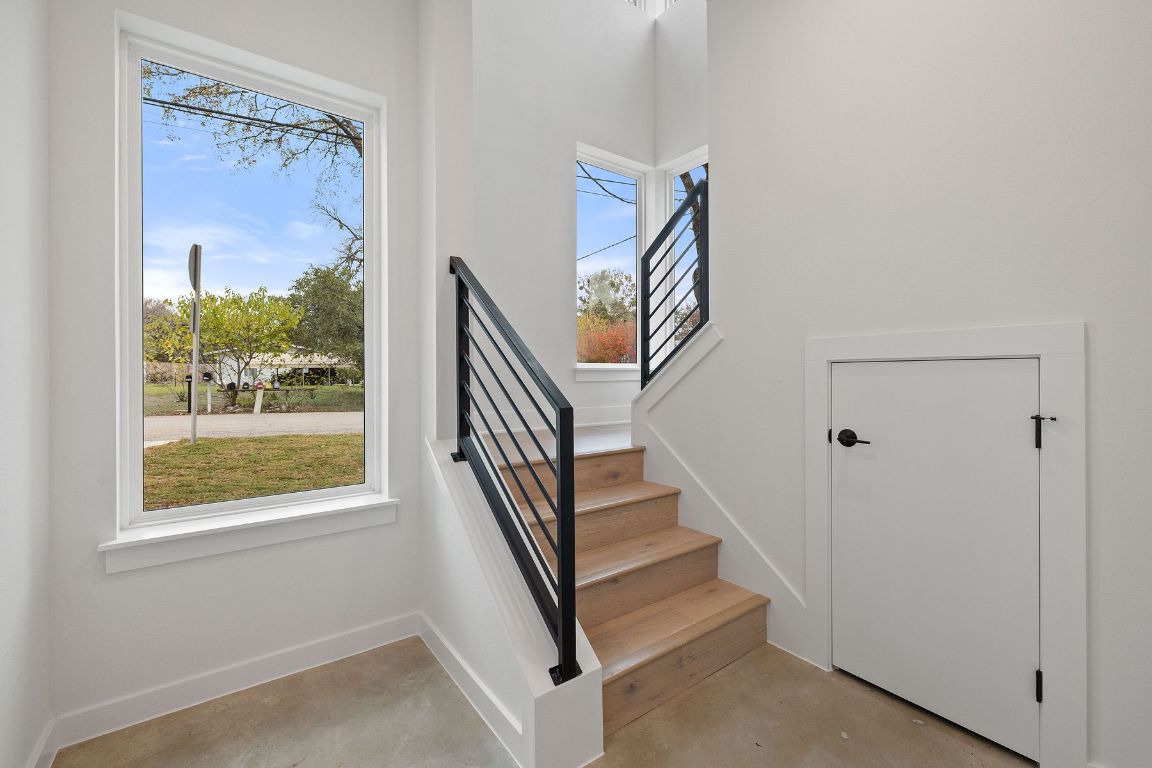 18405 Georgetown Drive , Jonestown, TX, 78645 | 5135000 | Realty Texas LLC