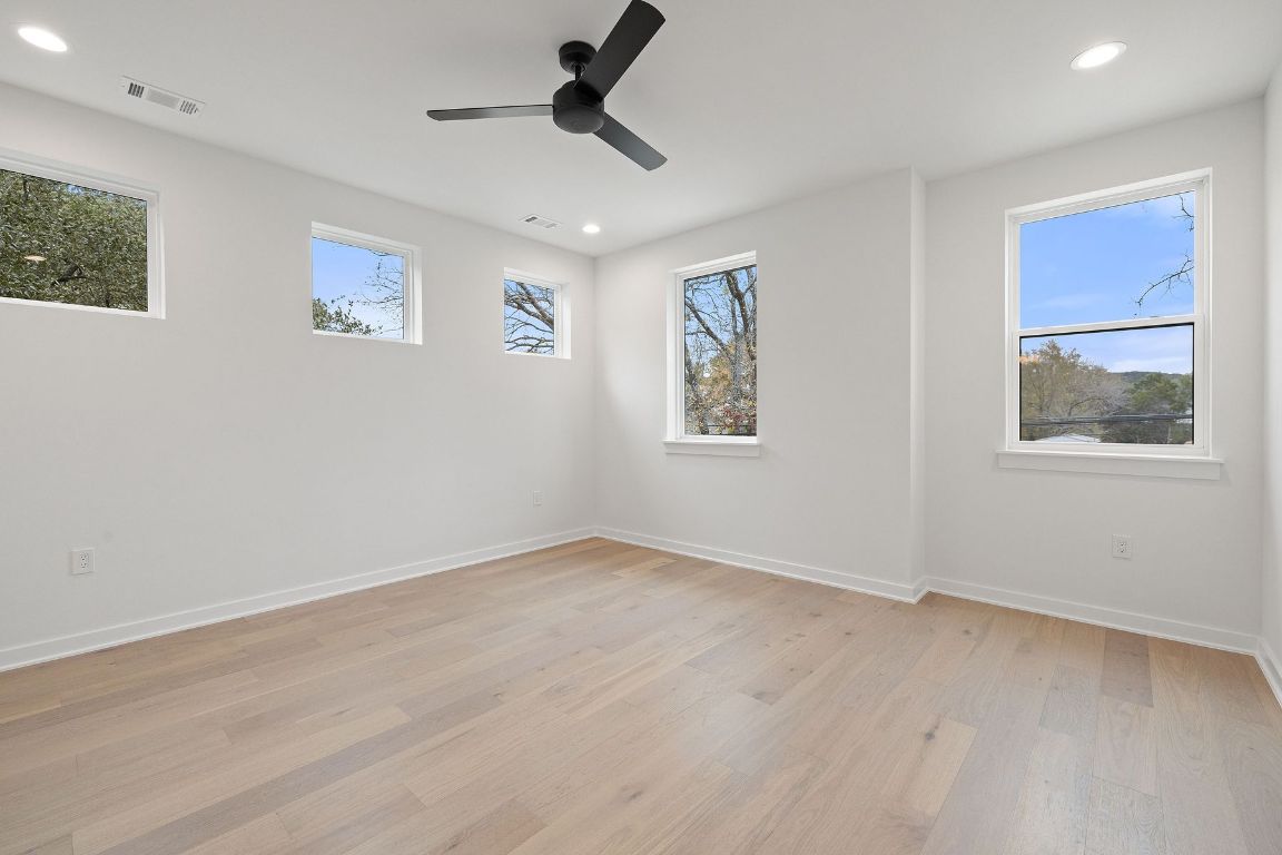 18405 Georgetown Drive , Jonestown, TX, 78645 | 5135000 | Realty Texas LLC