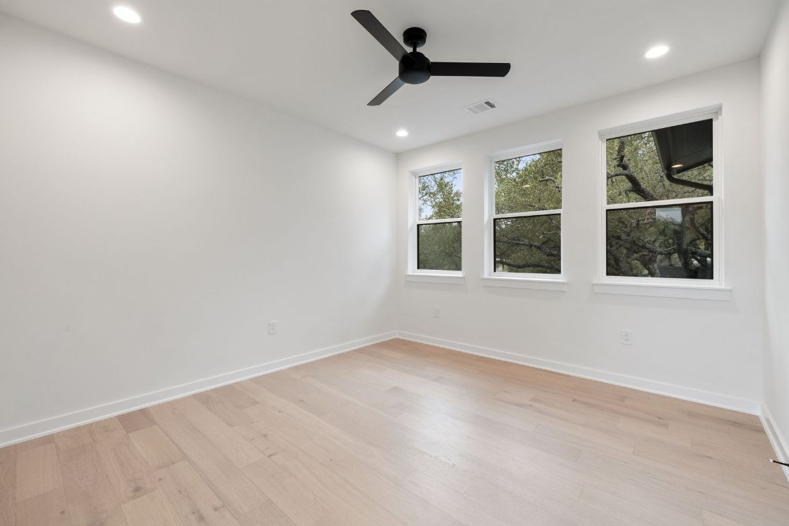 18405 Georgetown Drive , Jonestown, TX, 78645 | 5135000 | Realty Texas LLC