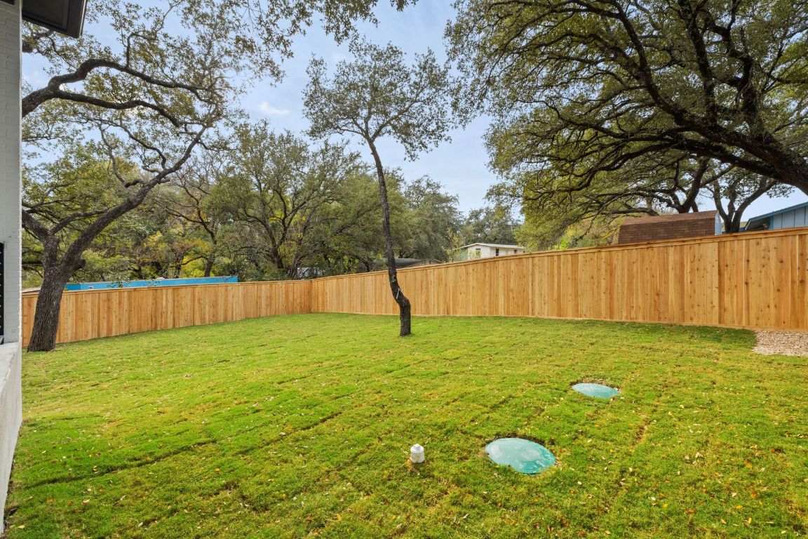 18405 Georgetown Drive , Jonestown, TX, 78645 | 5135000 | Realty Texas LLC
