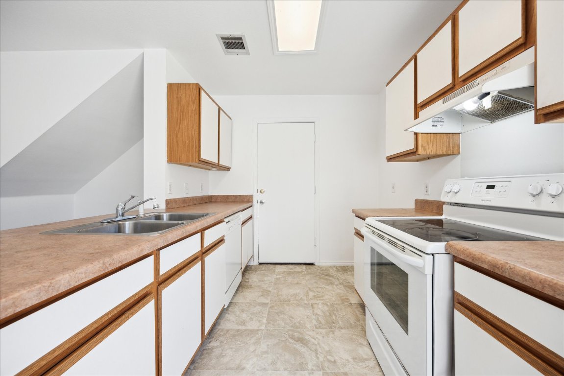 10918 Old Manchaca Road , Austin, TX, 78748 | 1547284 | Realty Texas LLC