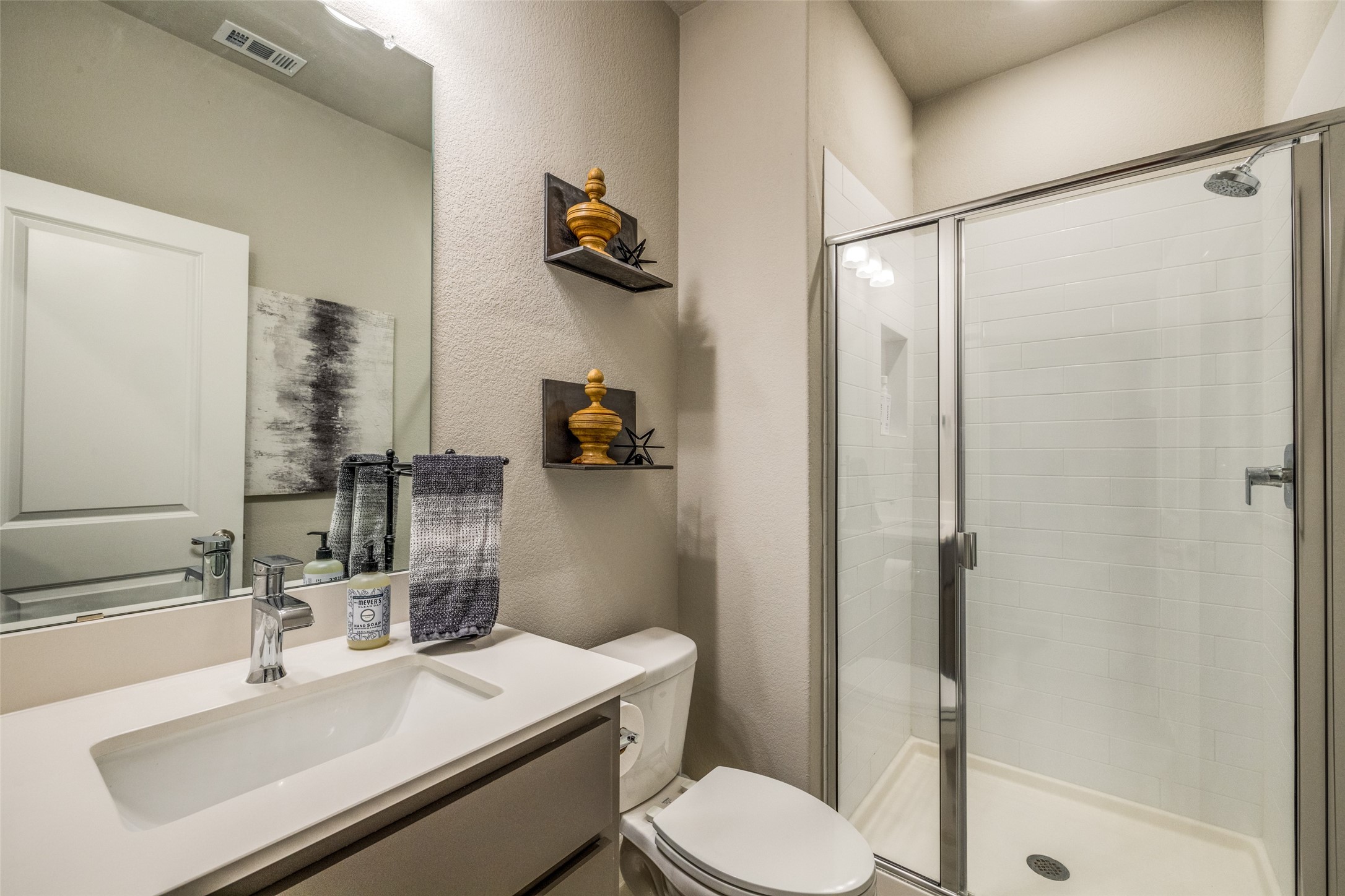 3552 Walnut Ridge Drive , Grand Prairie, TX, 76065 | 20847413 | Realty Texas LLC