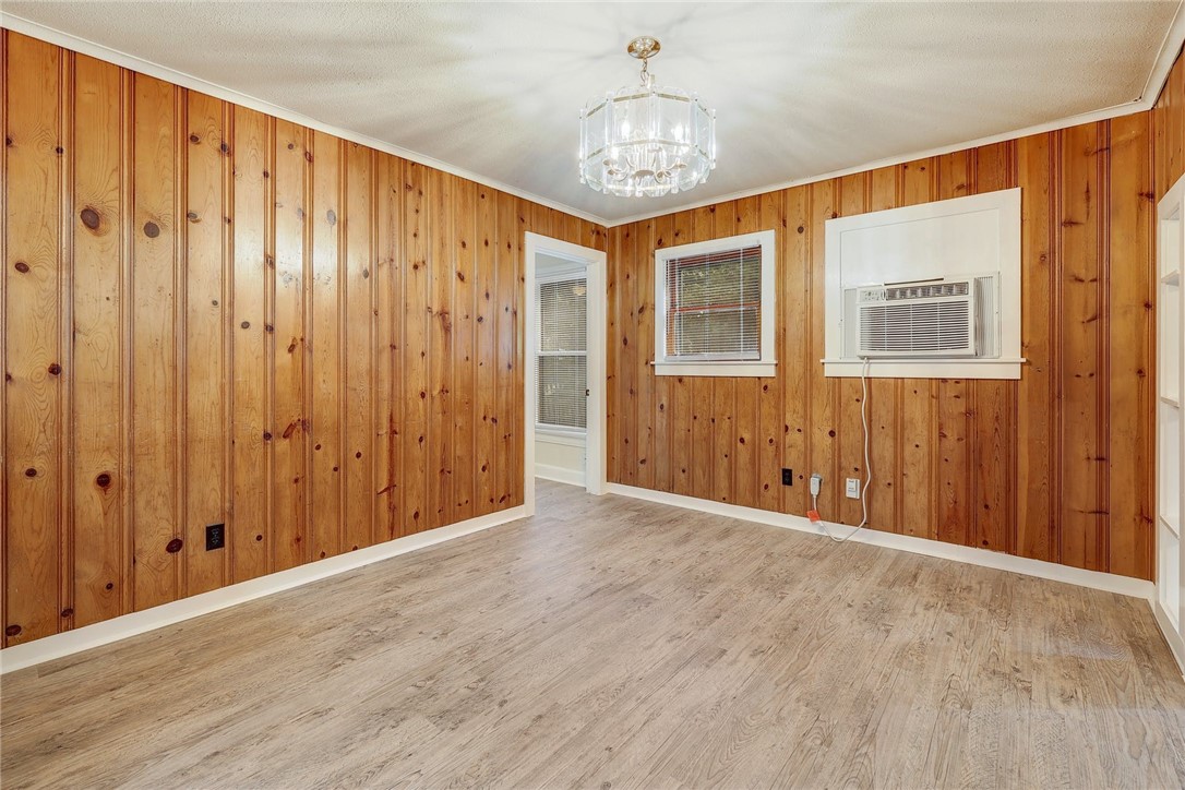 700 Clifford Drive , Austin, TX, 78745 | 6243397 | Realty Texas LLC