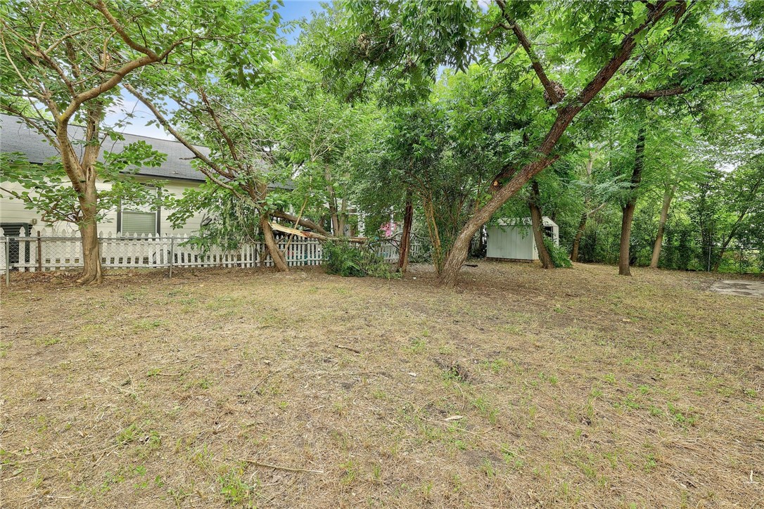 700 Clifford Drive , Austin, TX, 78745 | 6243397 | Realty Texas LLC