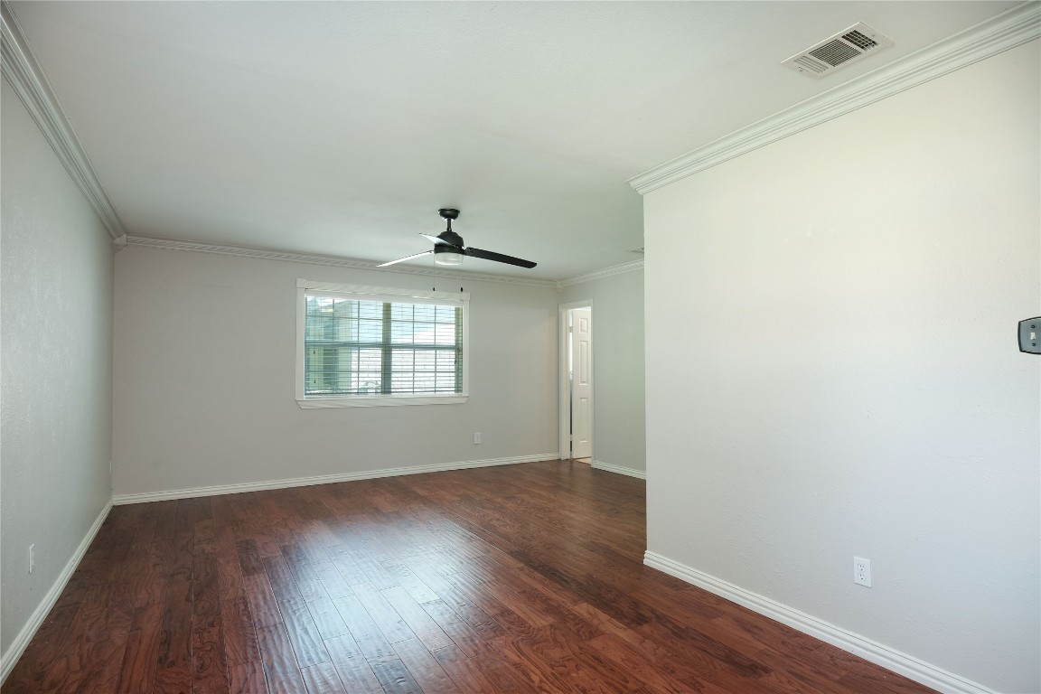 1745 Cricket Hollow Drive , Austin, TX, 78758 | 7048827 | Realty Texas LLC