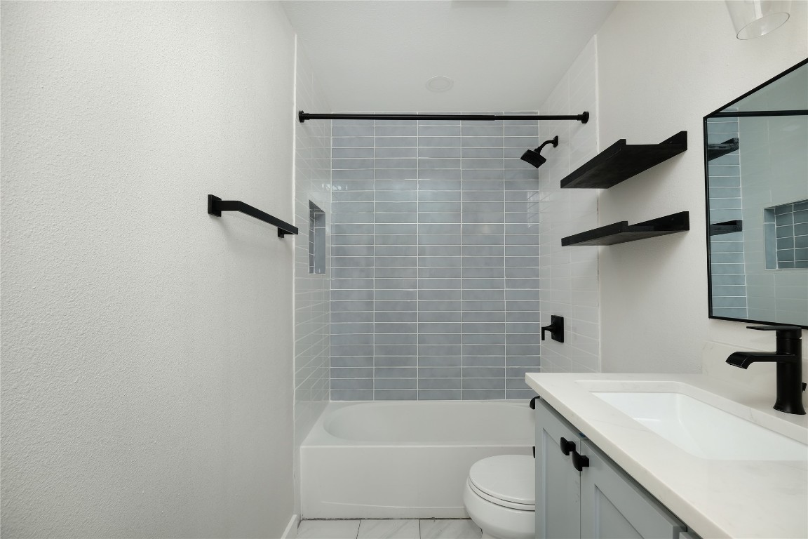 1745 Cricket Hollow Drive , Austin, TX, 78758 | 7048827 | Realty Texas LLC