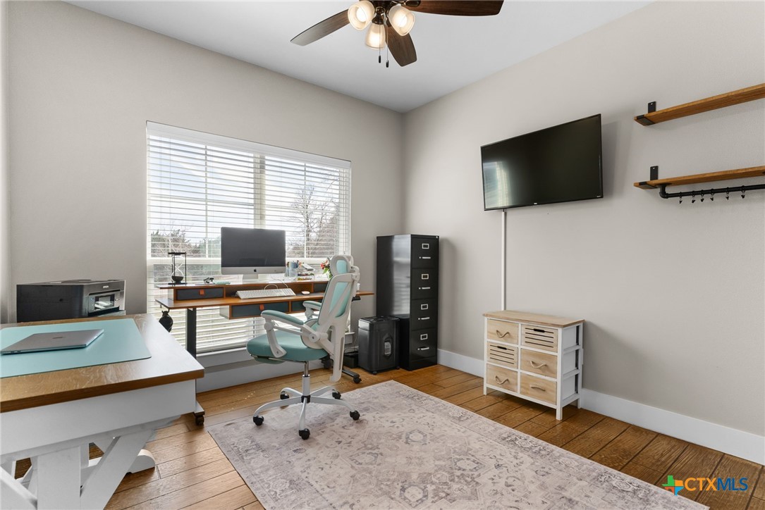 1424 County Road 3152 , Kempner, TX, 76539 | 571590 | Realty Texas LLC