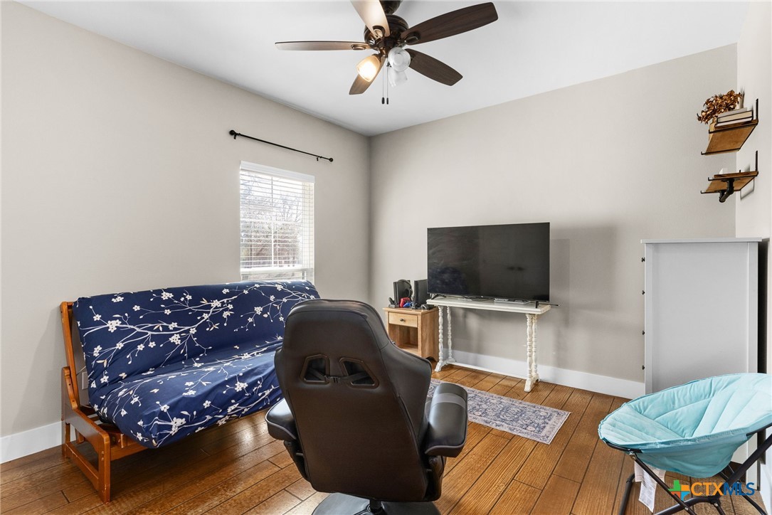 1424 County Road 3152 , Kempner, TX, 76539 | 571590 | Realty Texas LLC