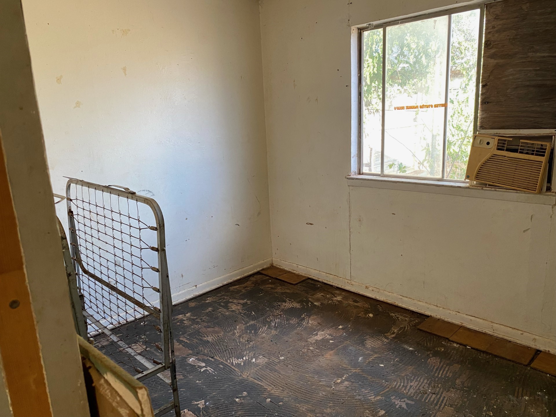 501 E Lincoln Avenue , Electra, TX, 76360 | 20859379 | Realty Texas LLC