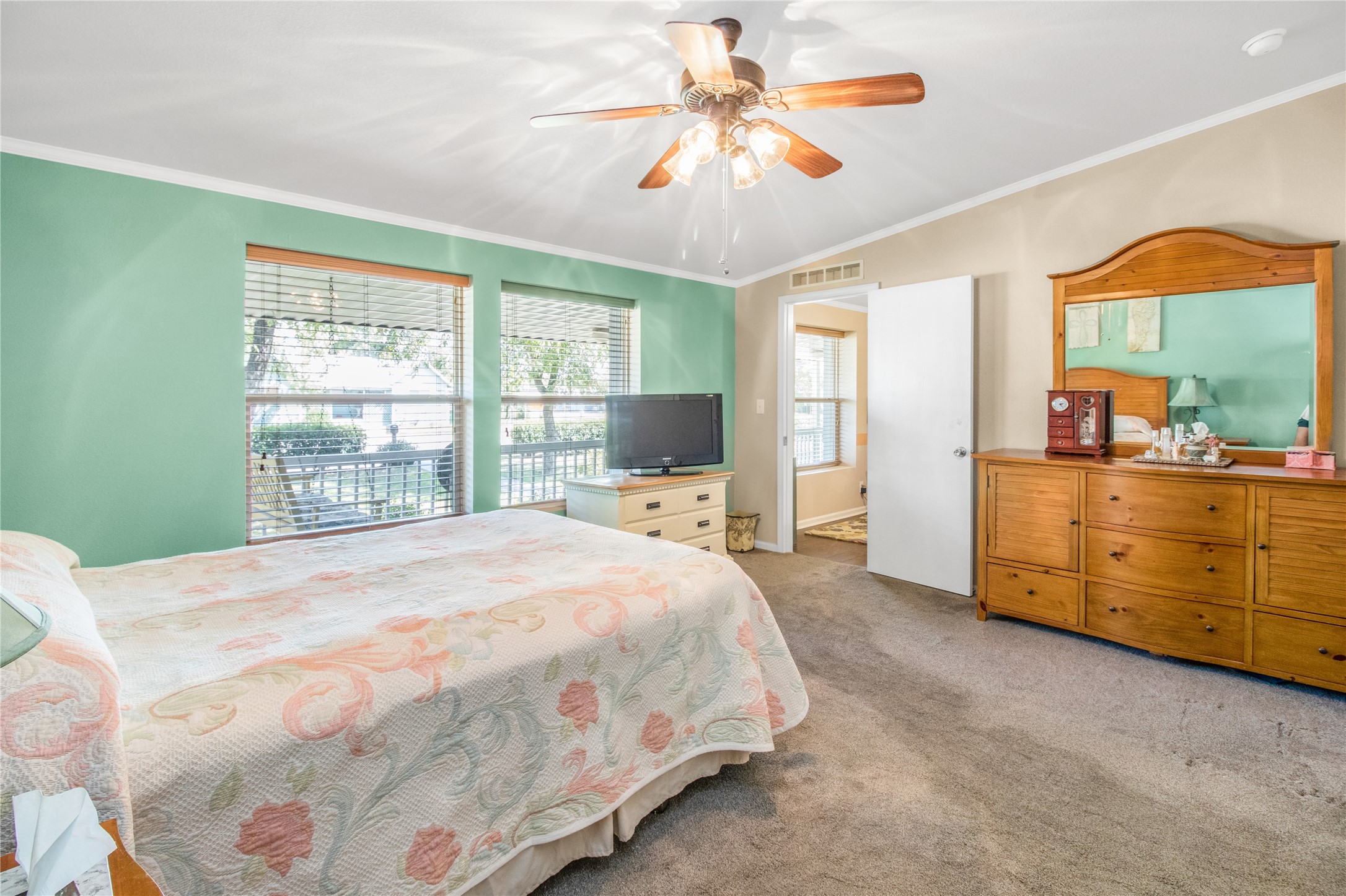 212 E Mesquite Street , Coleman, TX, 76834 | 20859337 | Realty Texas LLC