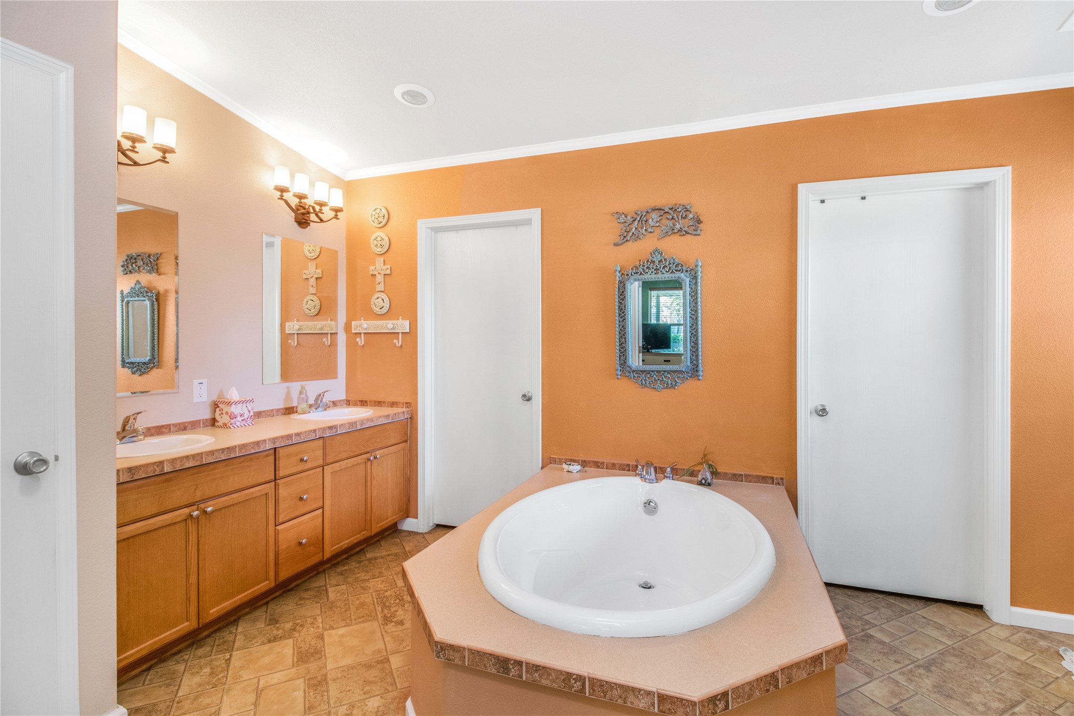 212 E Mesquite Street , Coleman, TX, 76834 | 20859337 | Realty Texas LLC