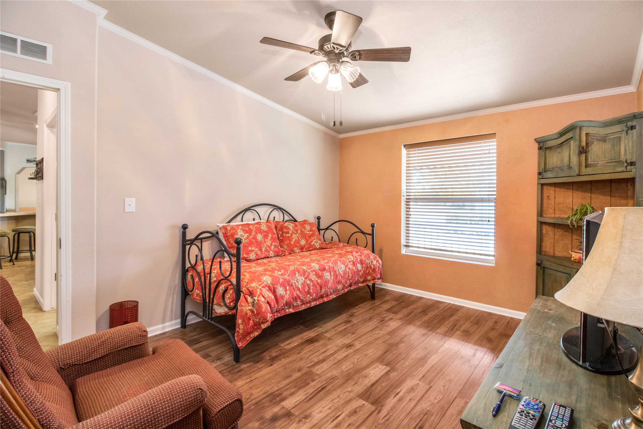 212 E Mesquite Street , Coleman, TX, 76834 | 20859337 | Realty Texas LLC