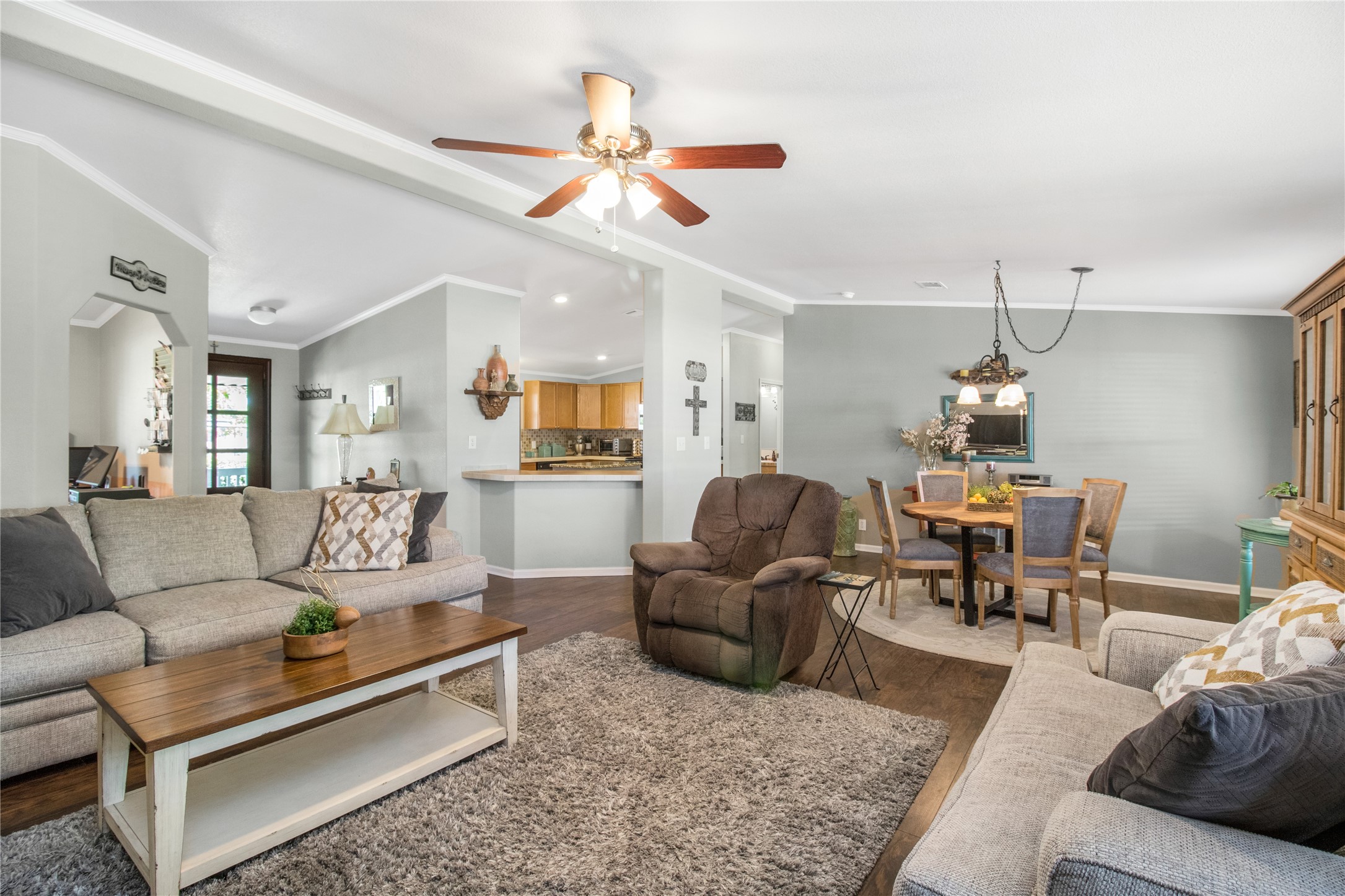 212 E Mesquite Street , Coleman, TX, 76834 | 20859337 | Realty Texas LLC