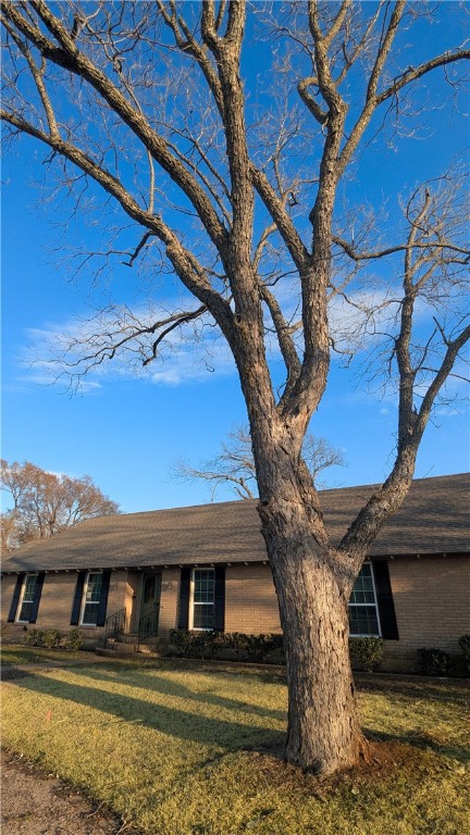 1122 W 6th Street , McGregor, TX, 76657 | 228610 | Realty Texas LLC