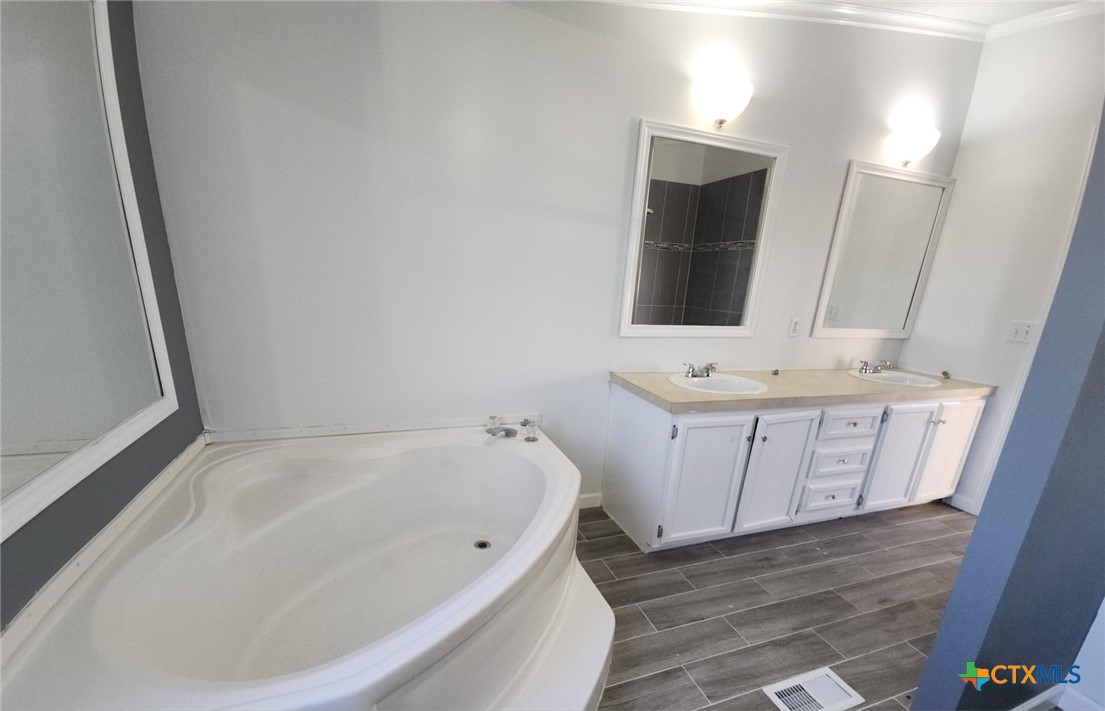 113 Julia Drive, Copperas Cove, TX, 76522 | 571673 | Realty Texas LLC