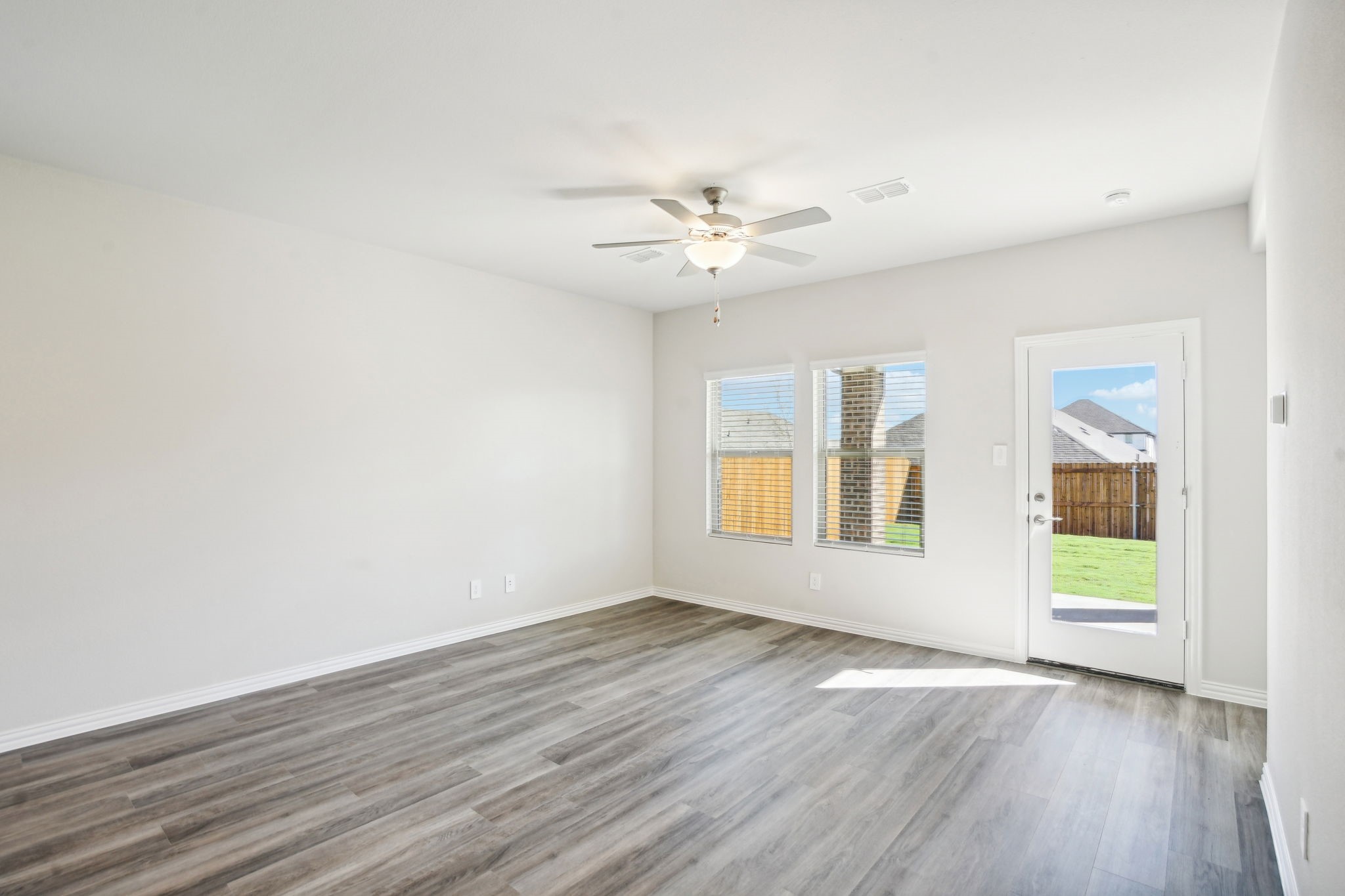 408 Travine Drive , Princeton, TX, 75071 | 20856779 | Realty Texas LLC
