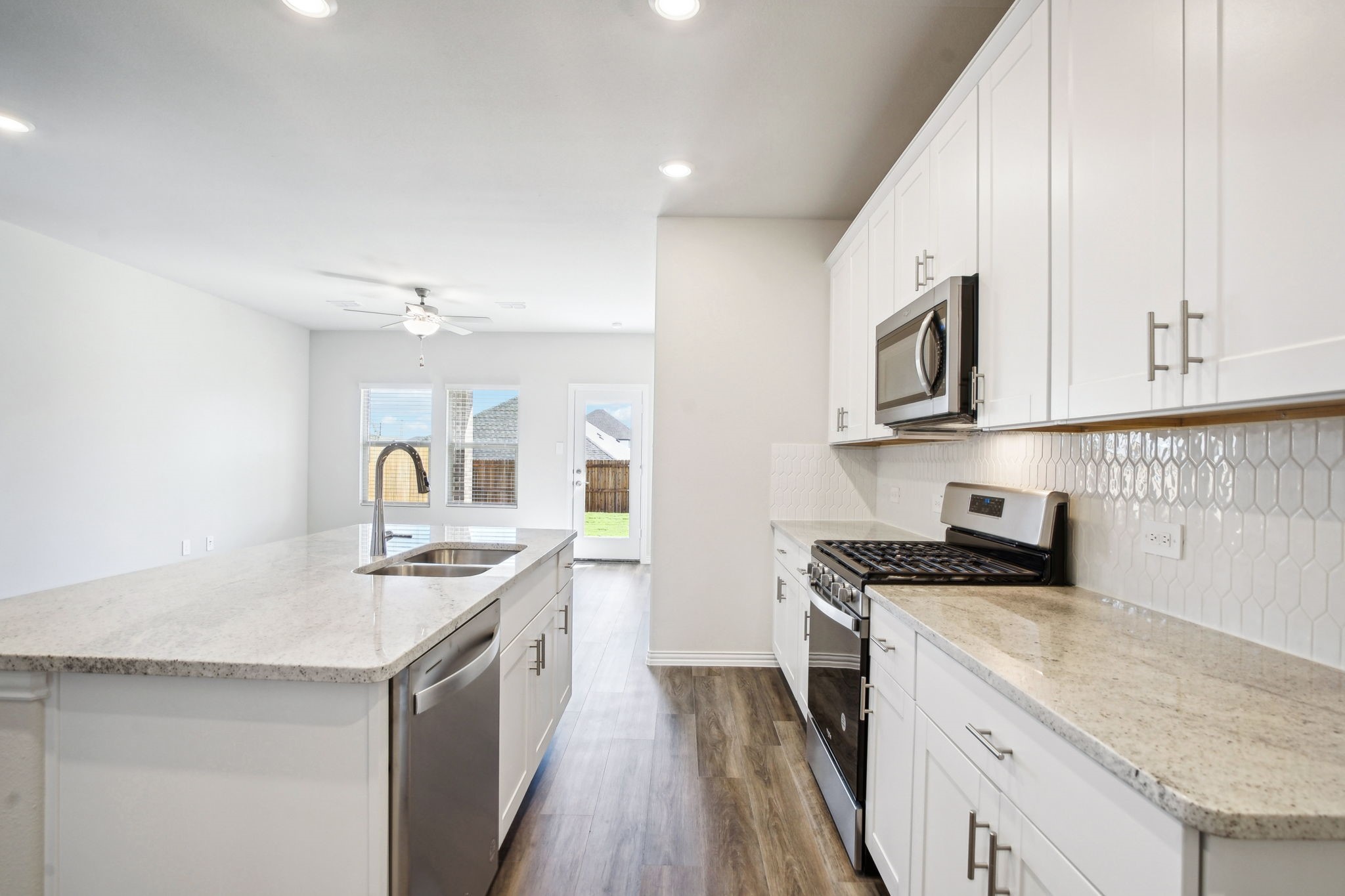 408 Travine Drive , Princeton, TX, 75071 | 20856779 | Realty Texas LLC