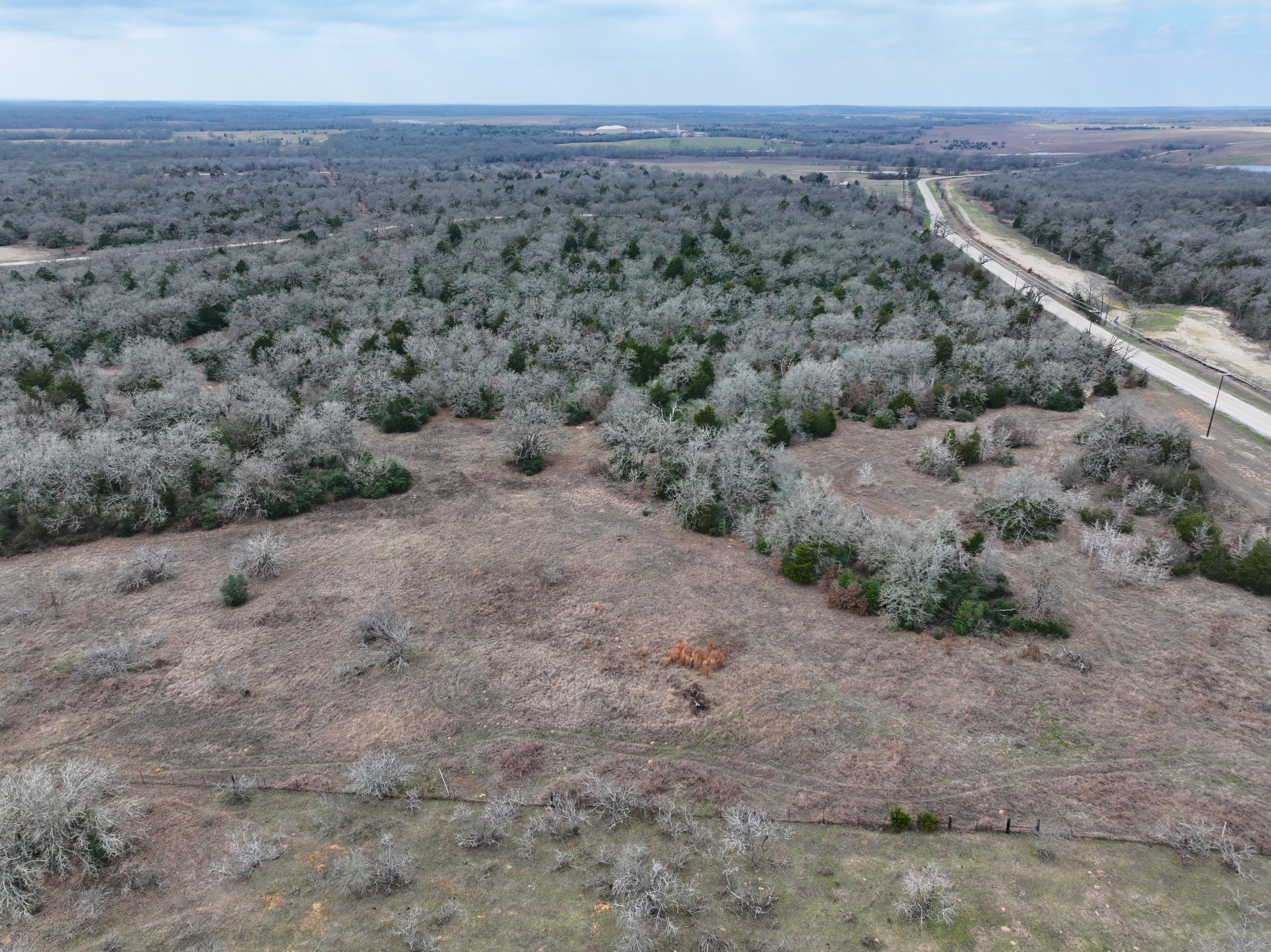 1215 Walleye Creek Trail , Lexington, TX, 78947 | 14859542 | Realty Texas LLC