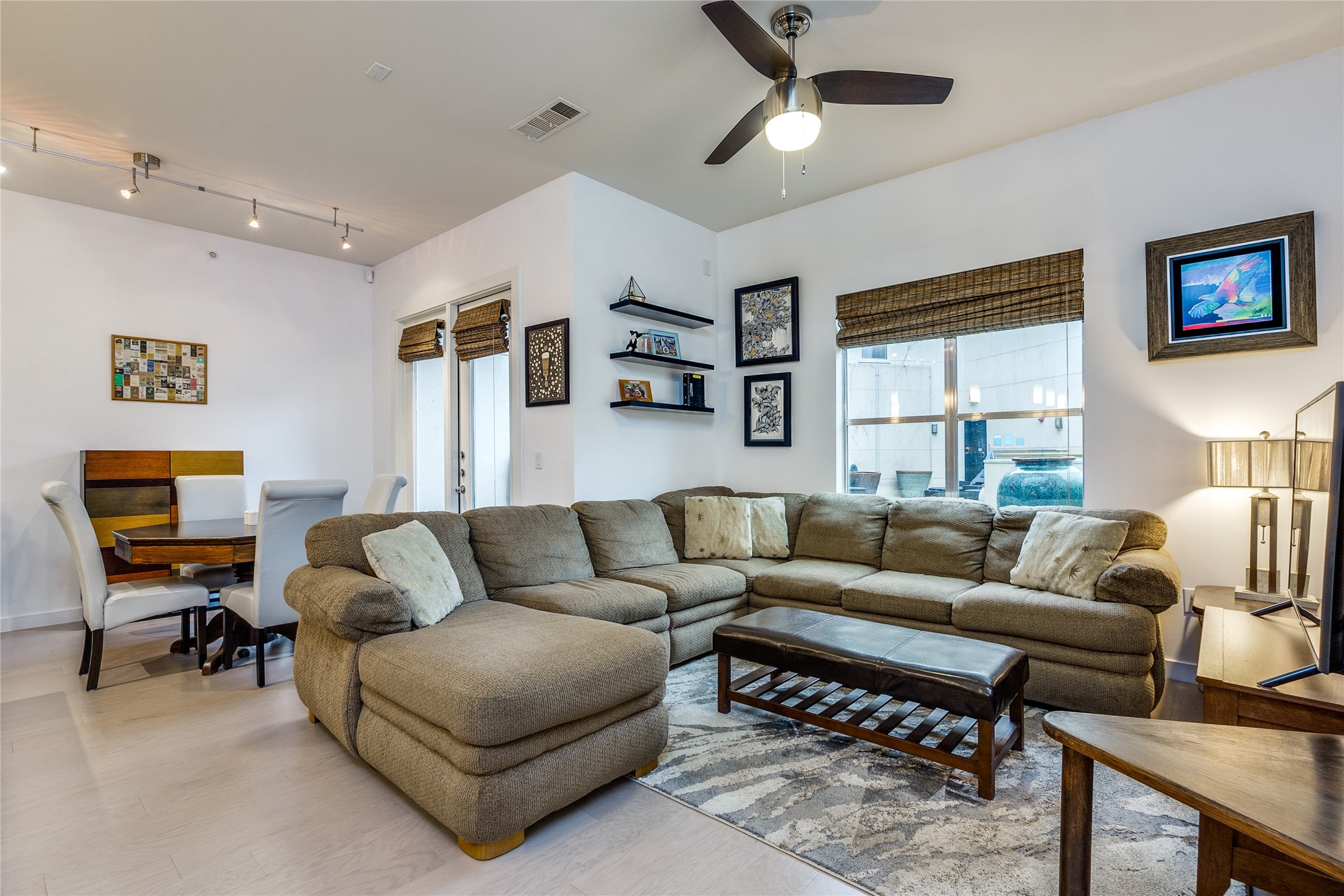 2950 Mckinney Avenue 222 , Dallas, TX, 75204 | 20859883 | Realty Texas LLC