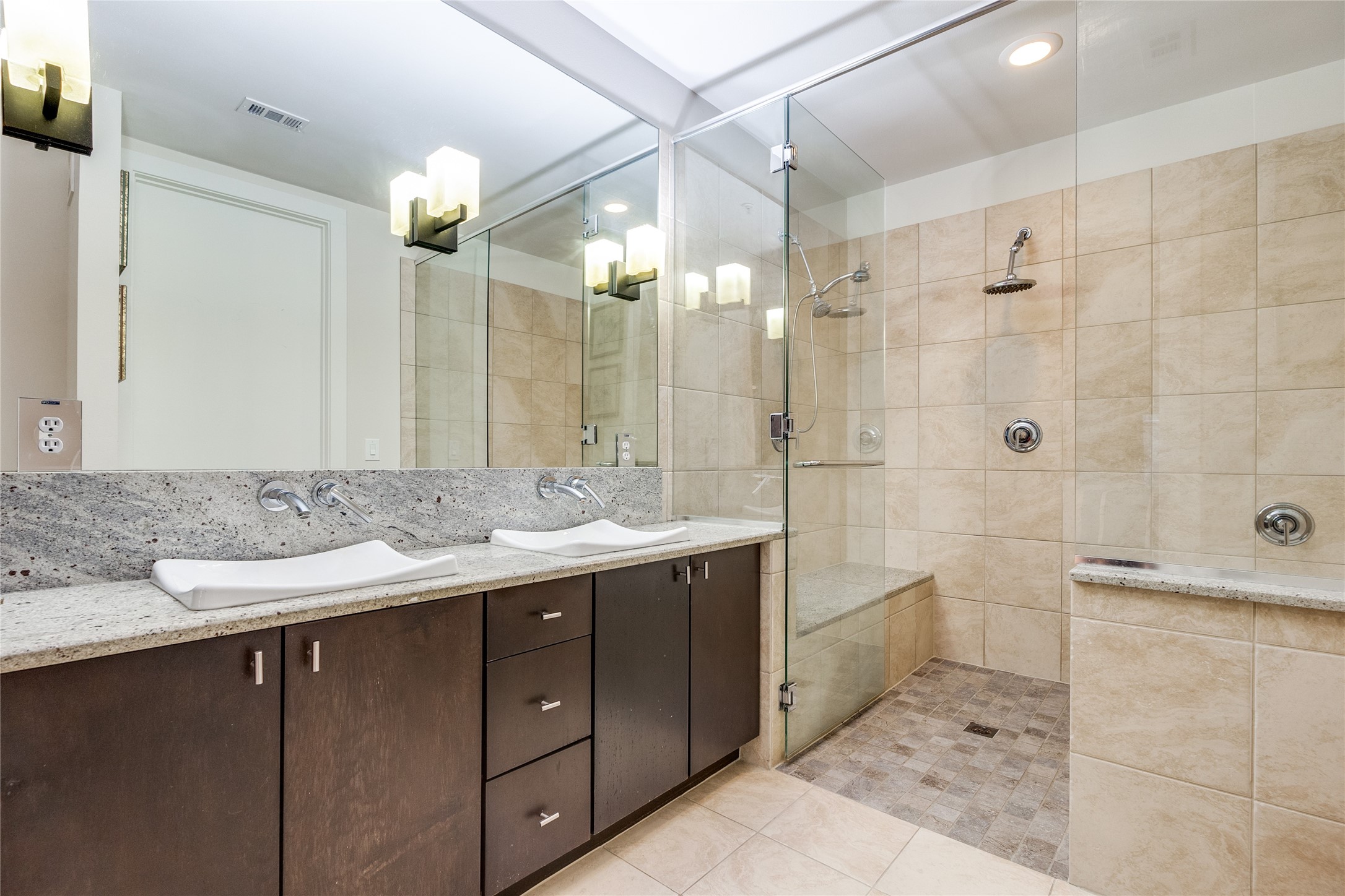 2950 Mckinney Avenue 222 , Dallas, TX, 75204 | 20859883 | Realty Texas LLC
