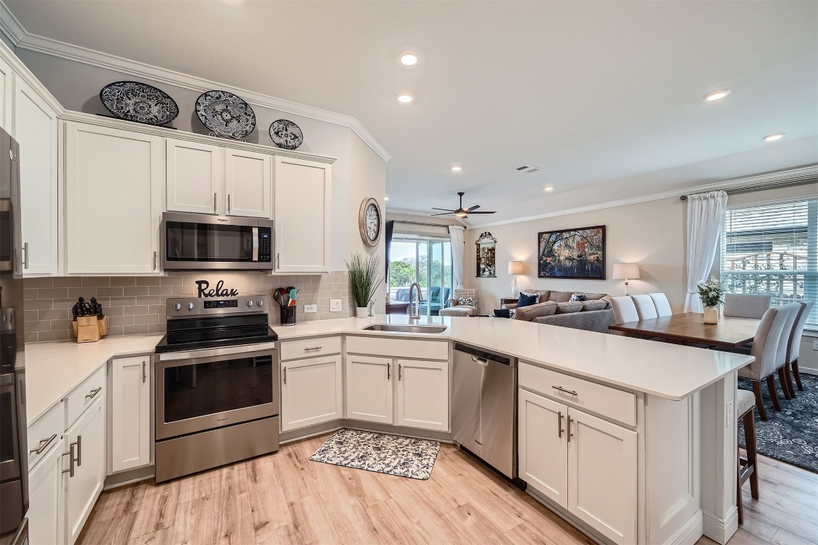 221 Peace Pipe Way , Georgetown, TX, 78628 | 7035340 | Realty Texas LLC