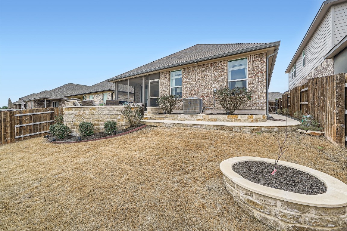 221 Peace Pipe Way , Georgetown, TX, 78628 | 7035340 | Realty Texas LLC