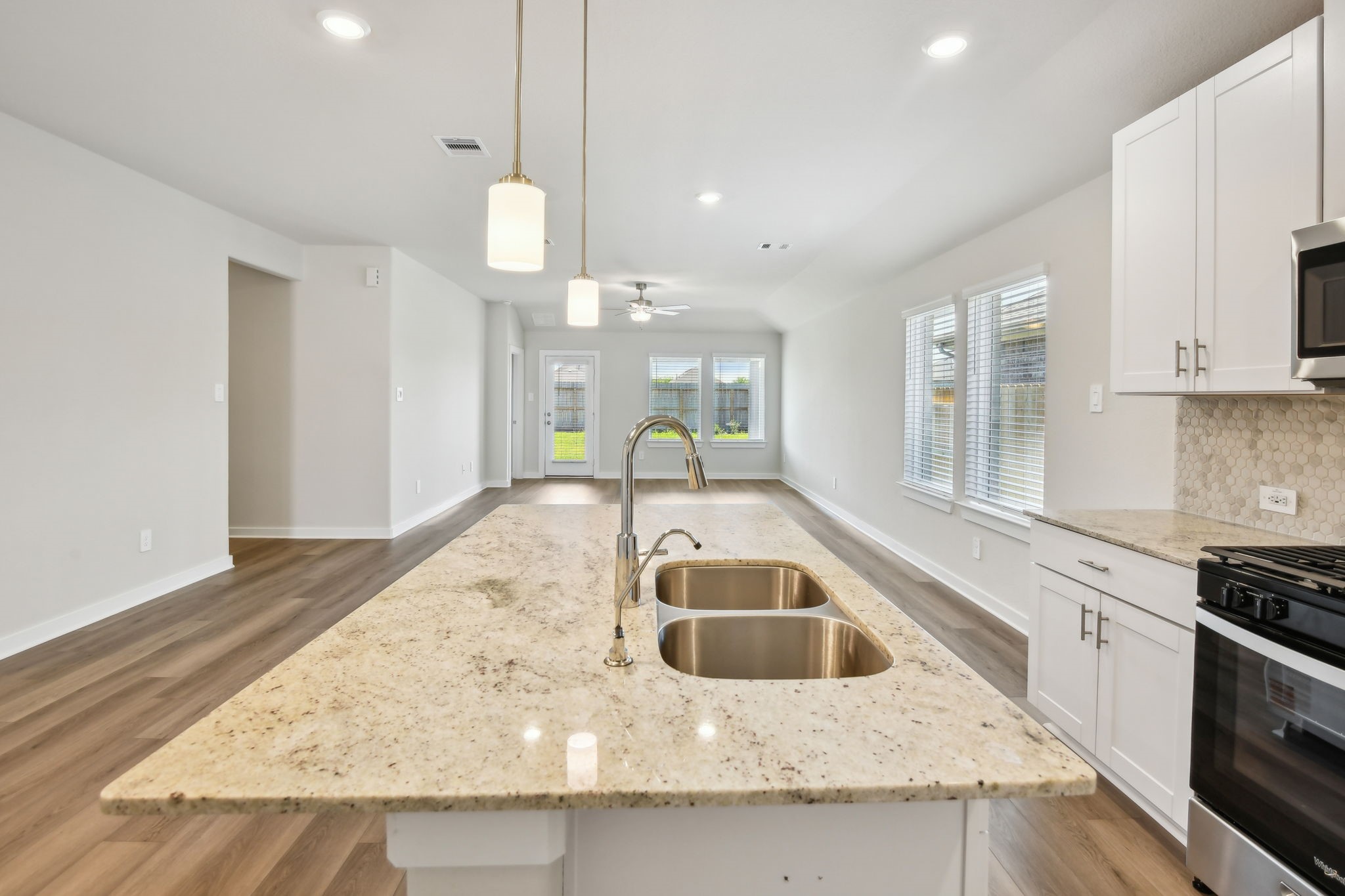 2639 Clapbread Lane , Rosenberg, TX, 77471 | 90025637 | Realty Texas LLC