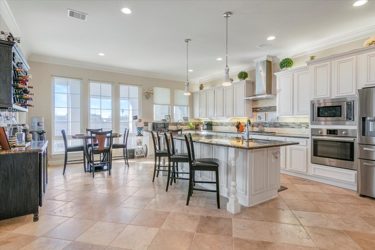 636 Appia Drive , League City, TX, 77565 | 75263609 | Realty Texas LLC