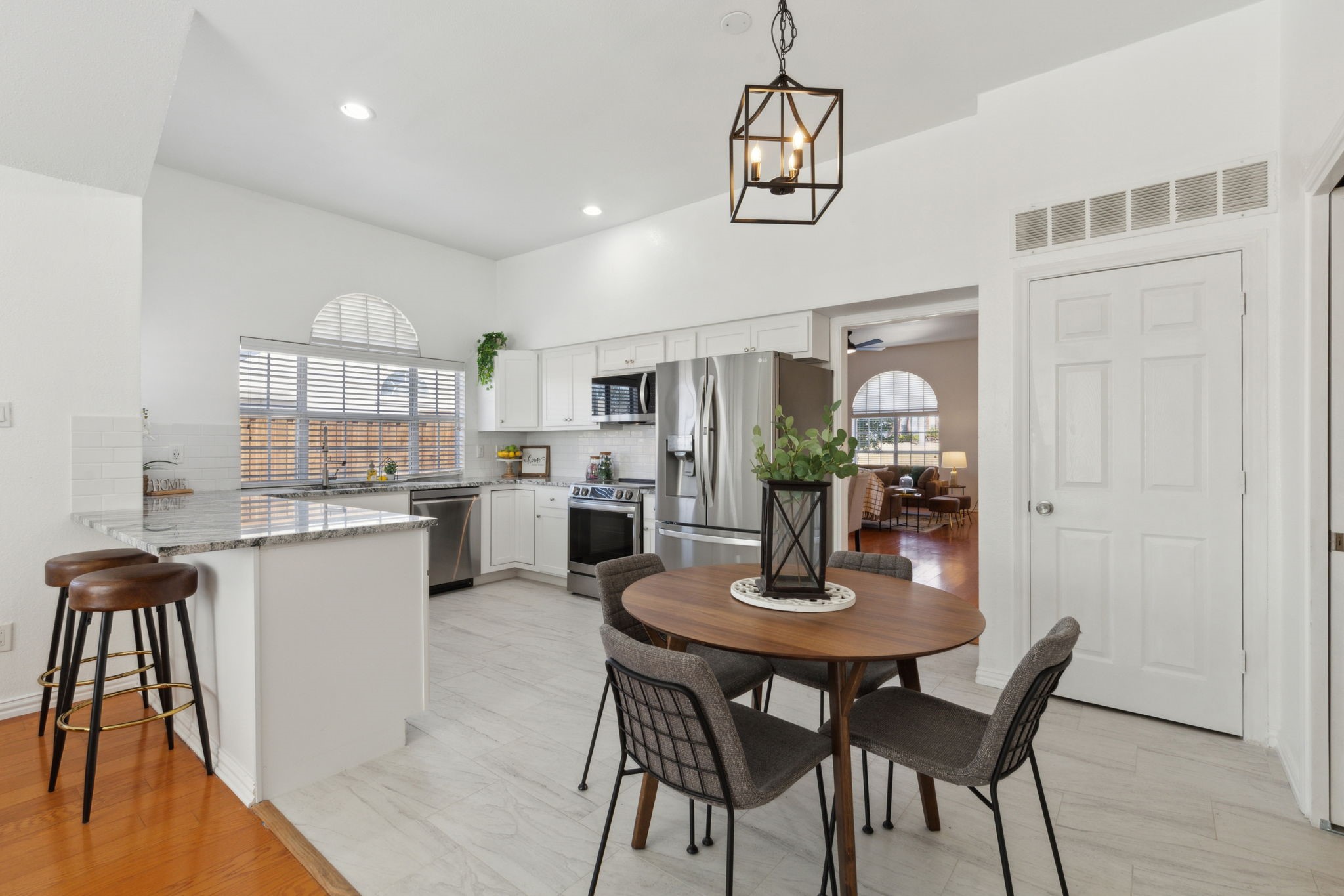 1405 Mapleview Drive , Carrollton, TX, 75007 | 20861096 | Realty Texas LLC