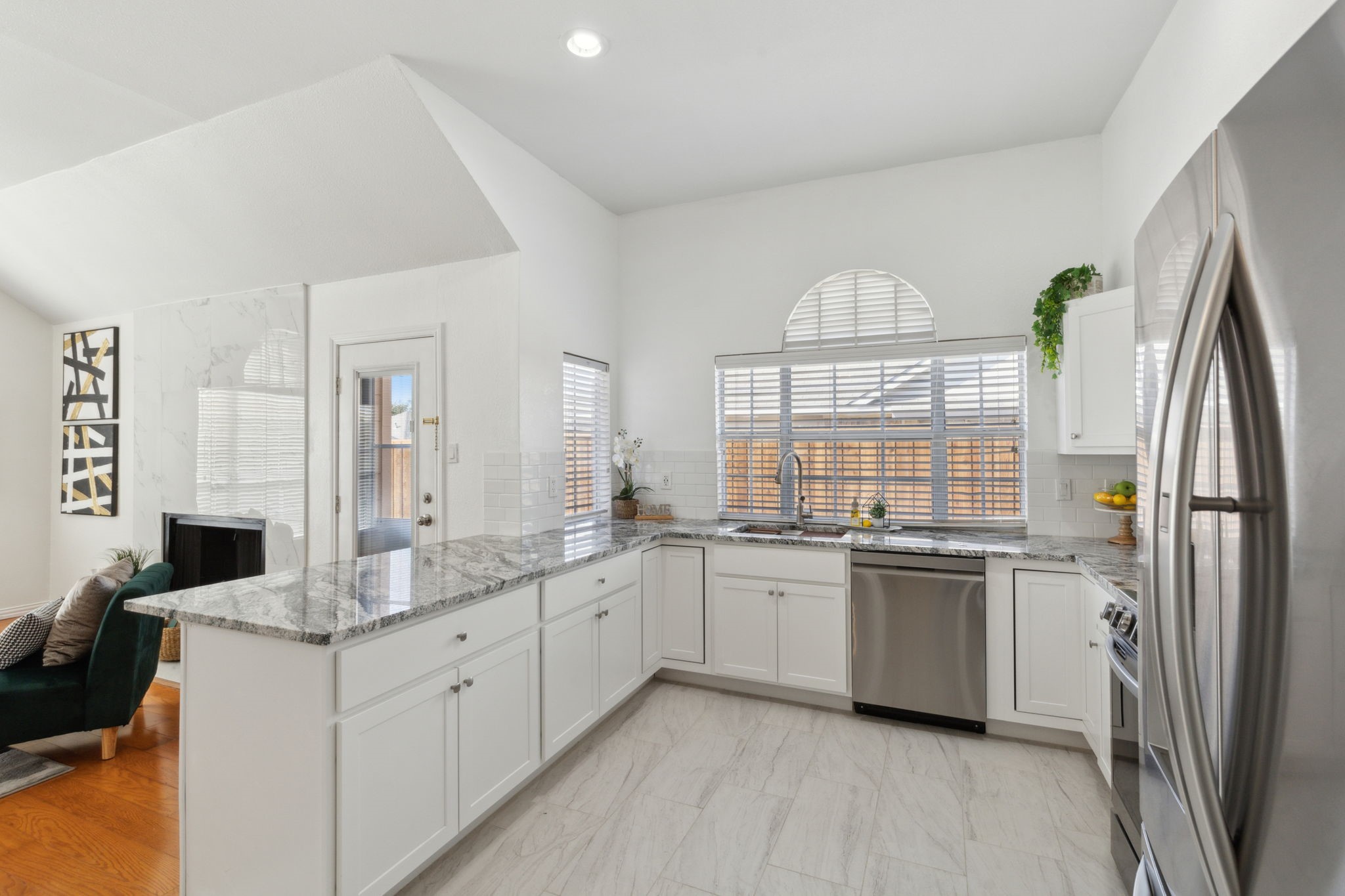 1405 Mapleview Drive , Carrollton, TX, 75007 | 20861096 | Realty Texas LLC