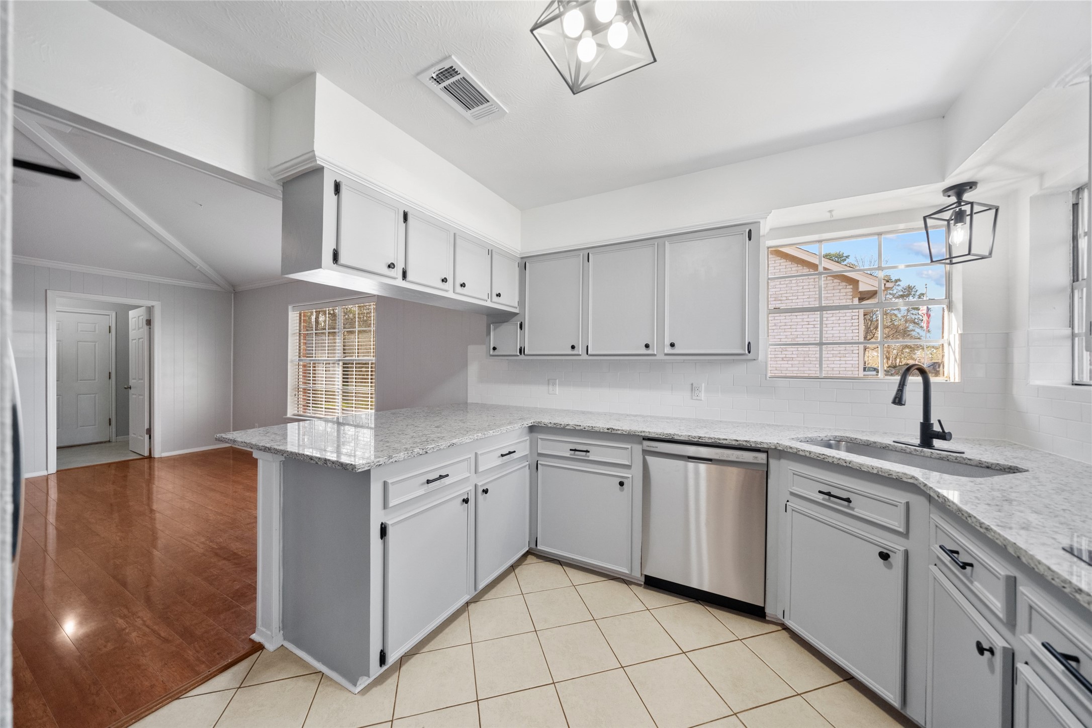 12417 Pegasus Drive , Willis, TX, 77318 | 31983613 | Realty Texas LLC