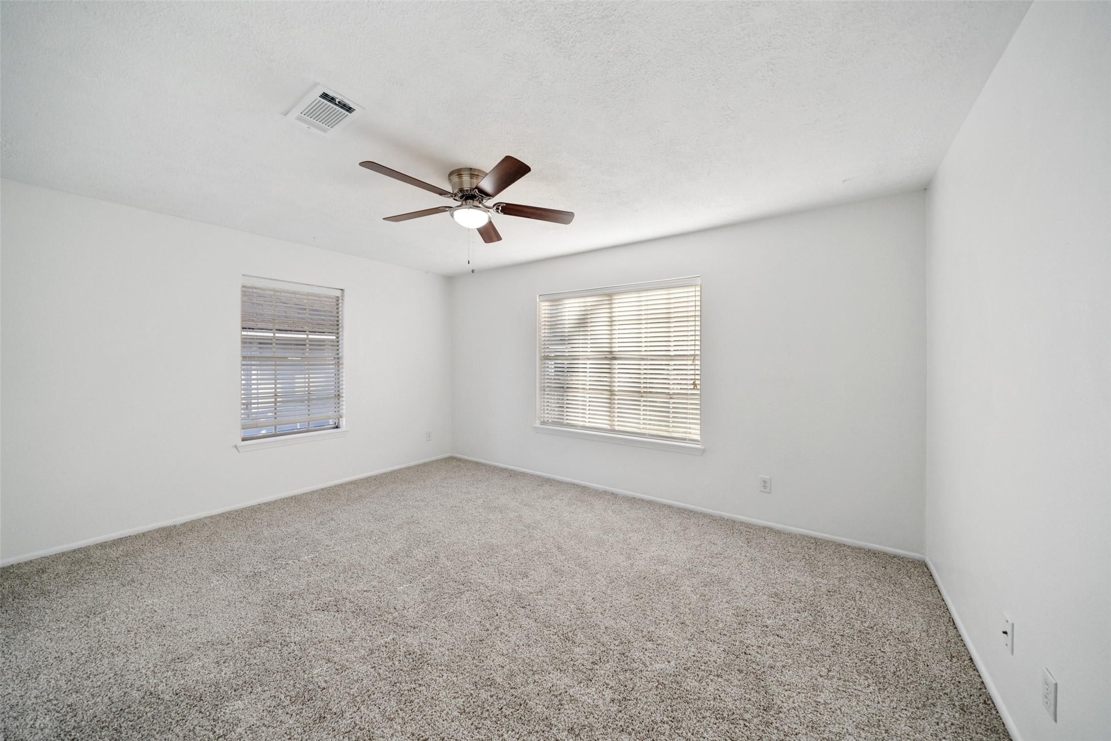 12417 Pegasus Drive , Willis, TX, 77318 | 31983613 | Realty Texas LLC