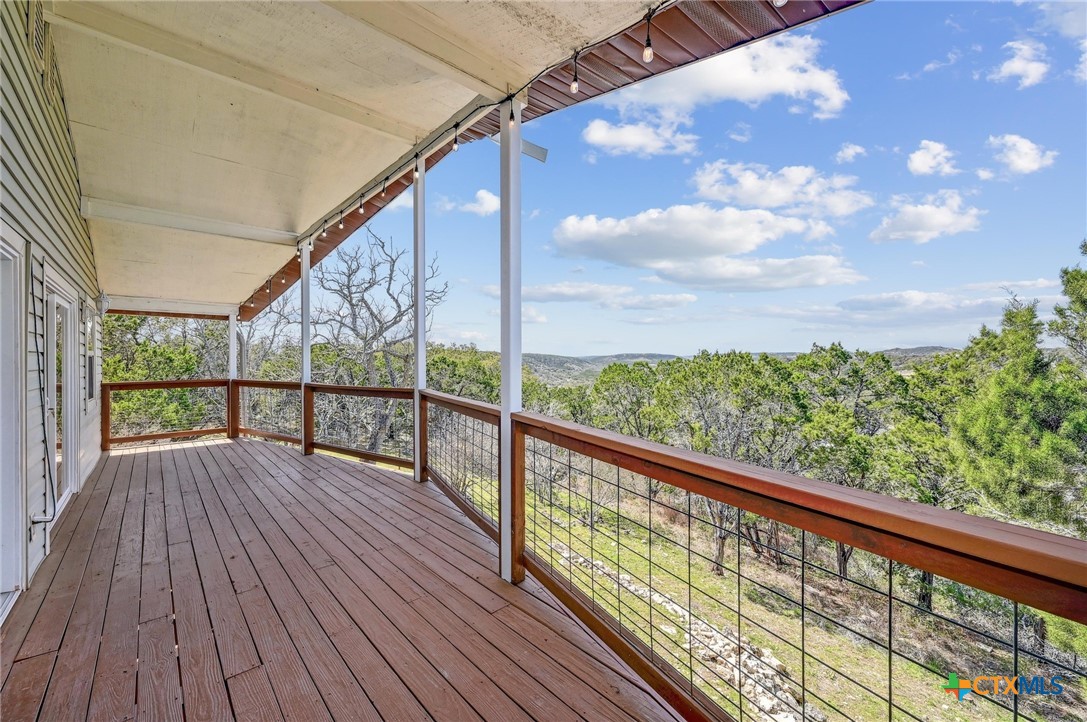 1070 Quail Drive , Canyon Lake, TX, 78133 | 570872 | Realty Texas LLC