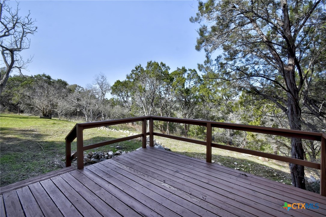 1070 Quail Drive , Canyon Lake, TX, 78133 | 570872 | Realty Texas LLC